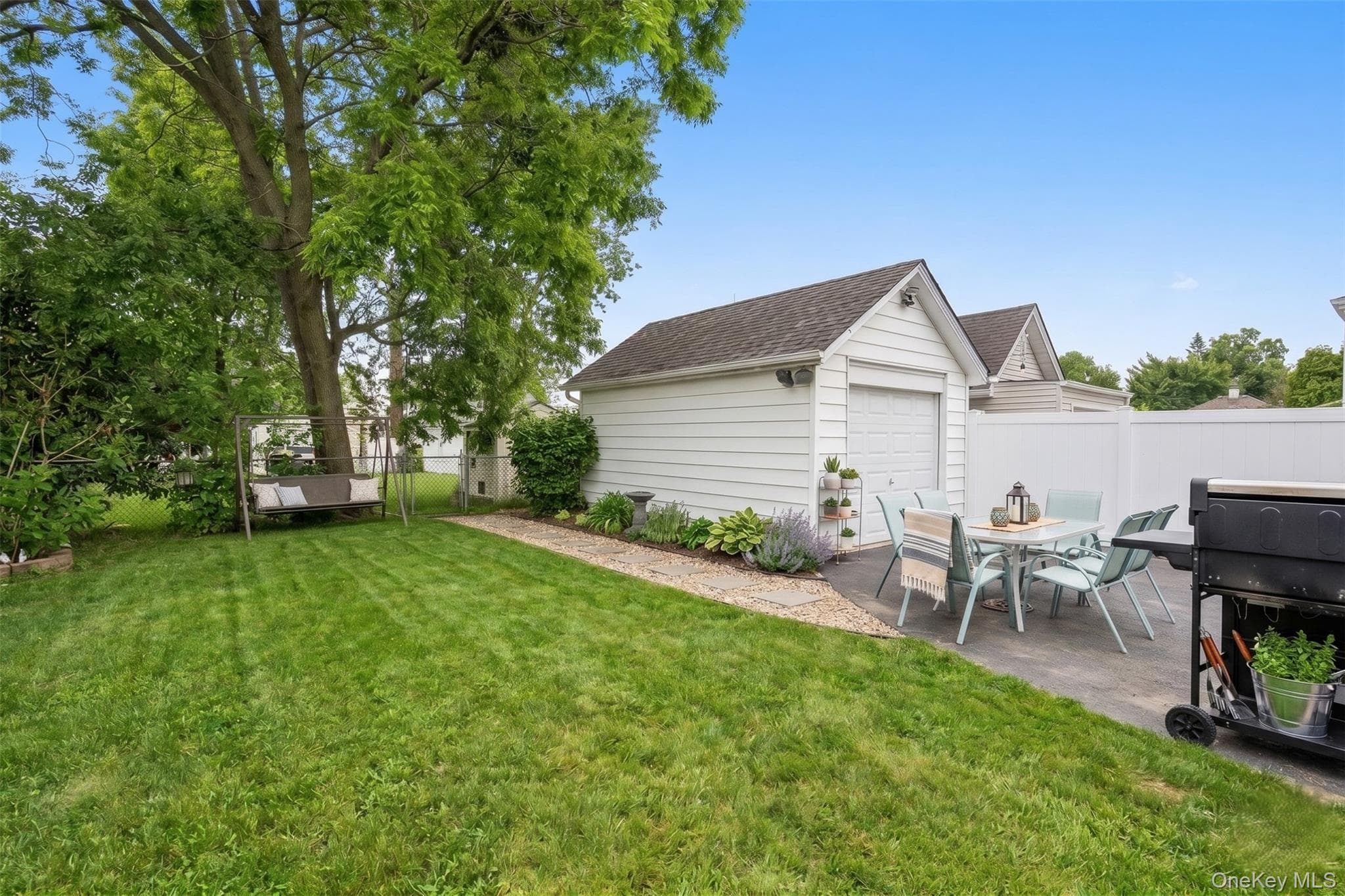 2913 Davis Street thumbnail 29