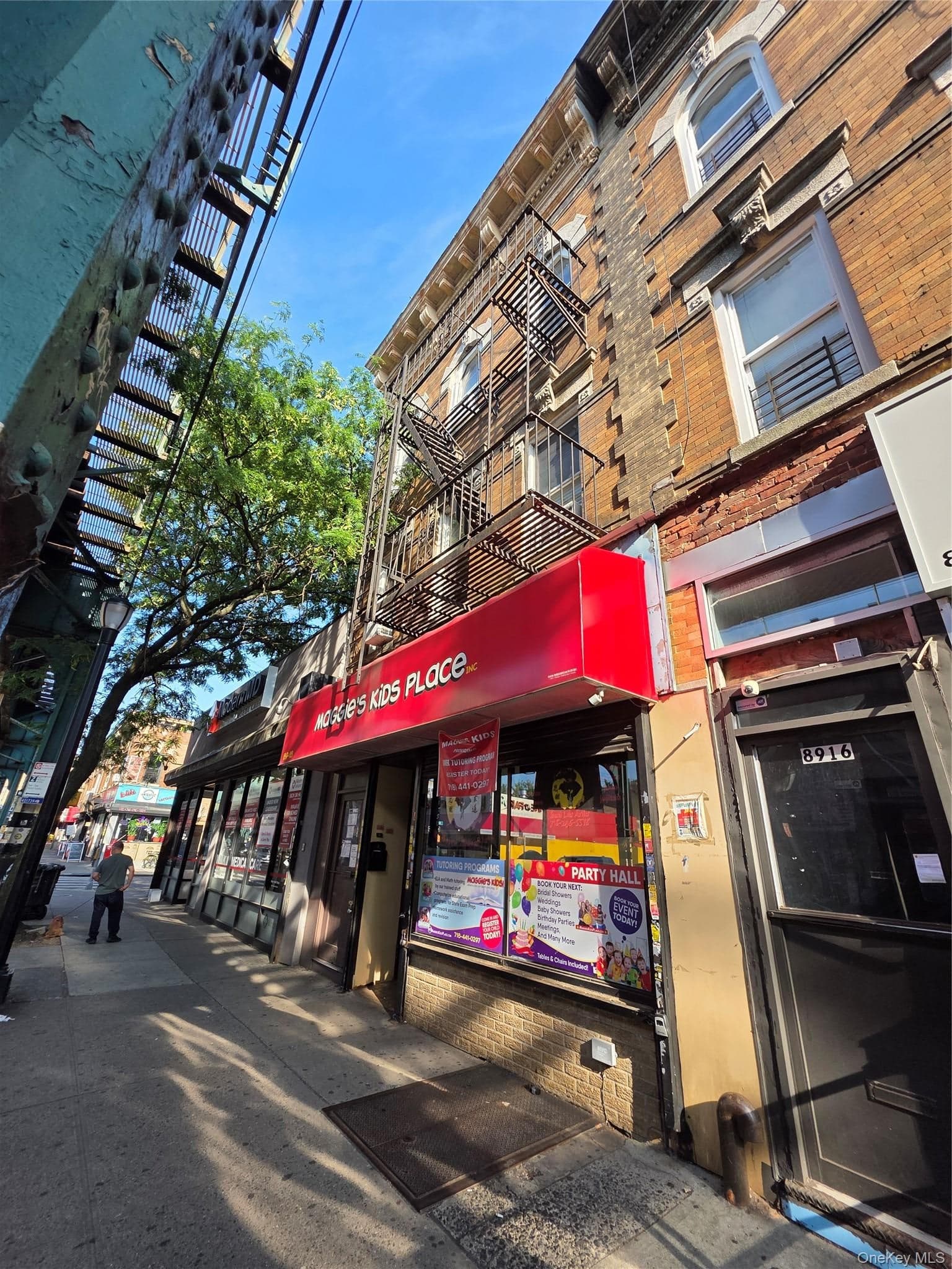 8918 Jamaica Avenue thumbnail 2