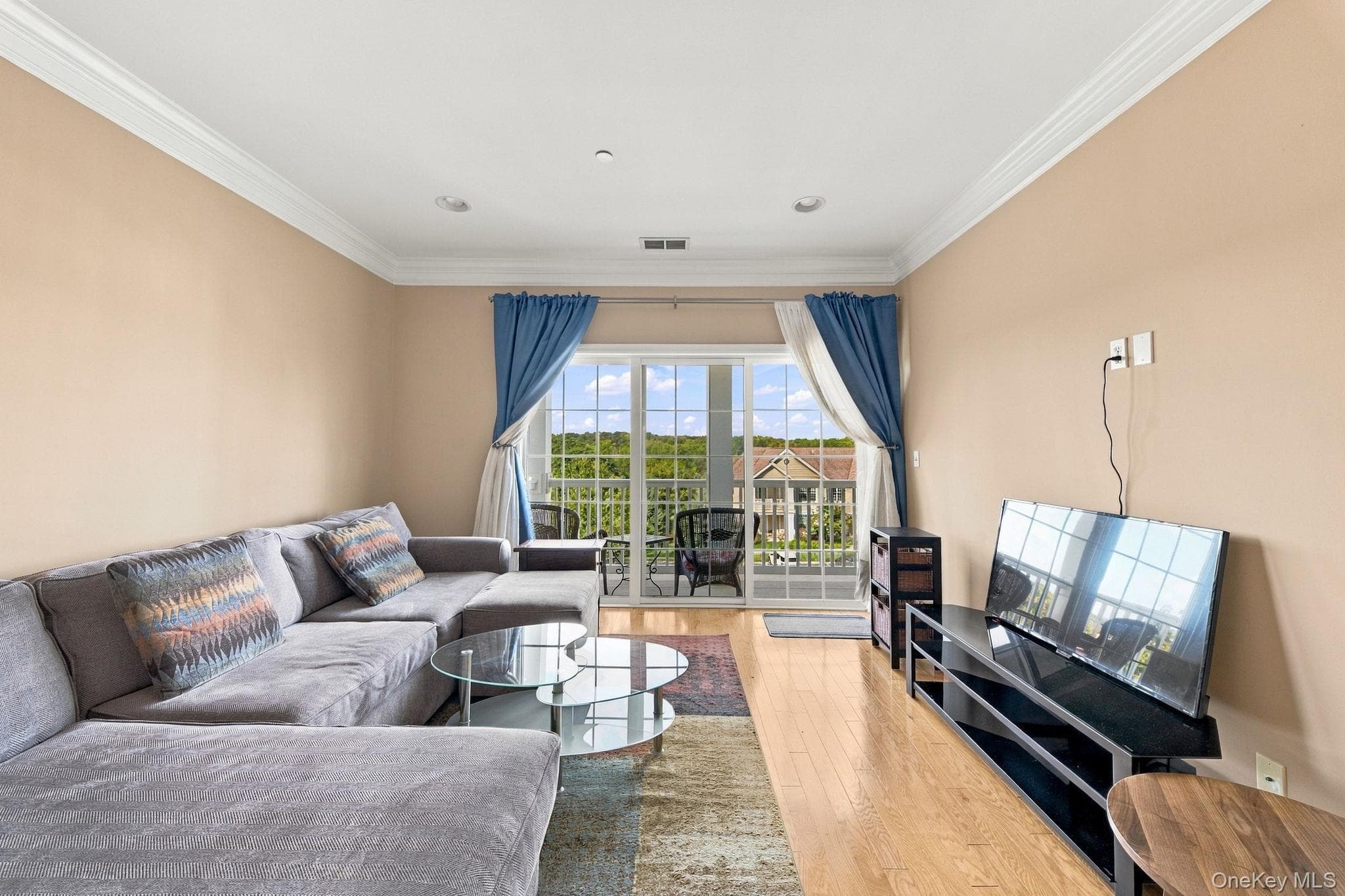 917 Saratoga Lane thumbnail 15