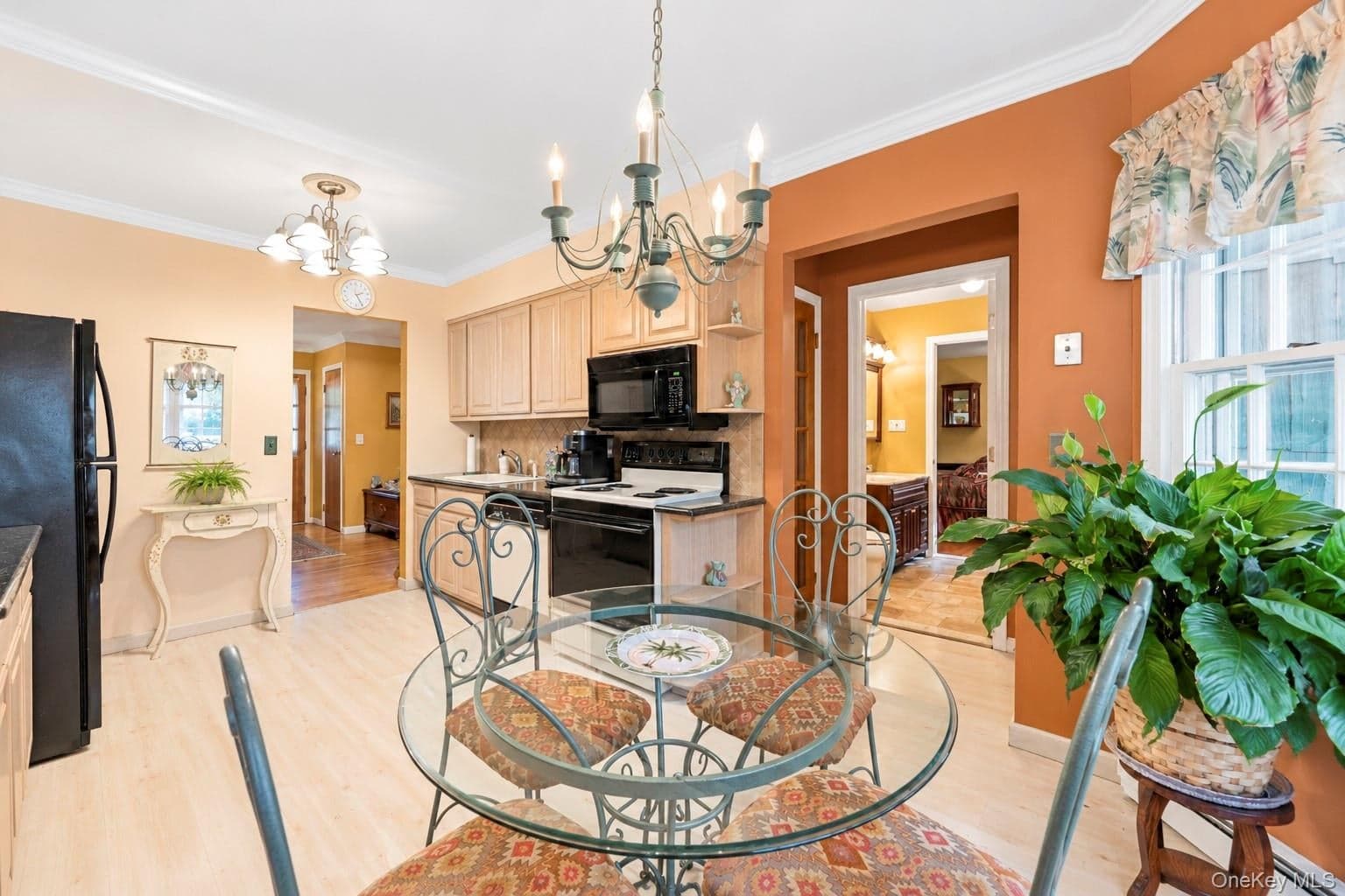 2306 Pine Avenue thumbnail 21