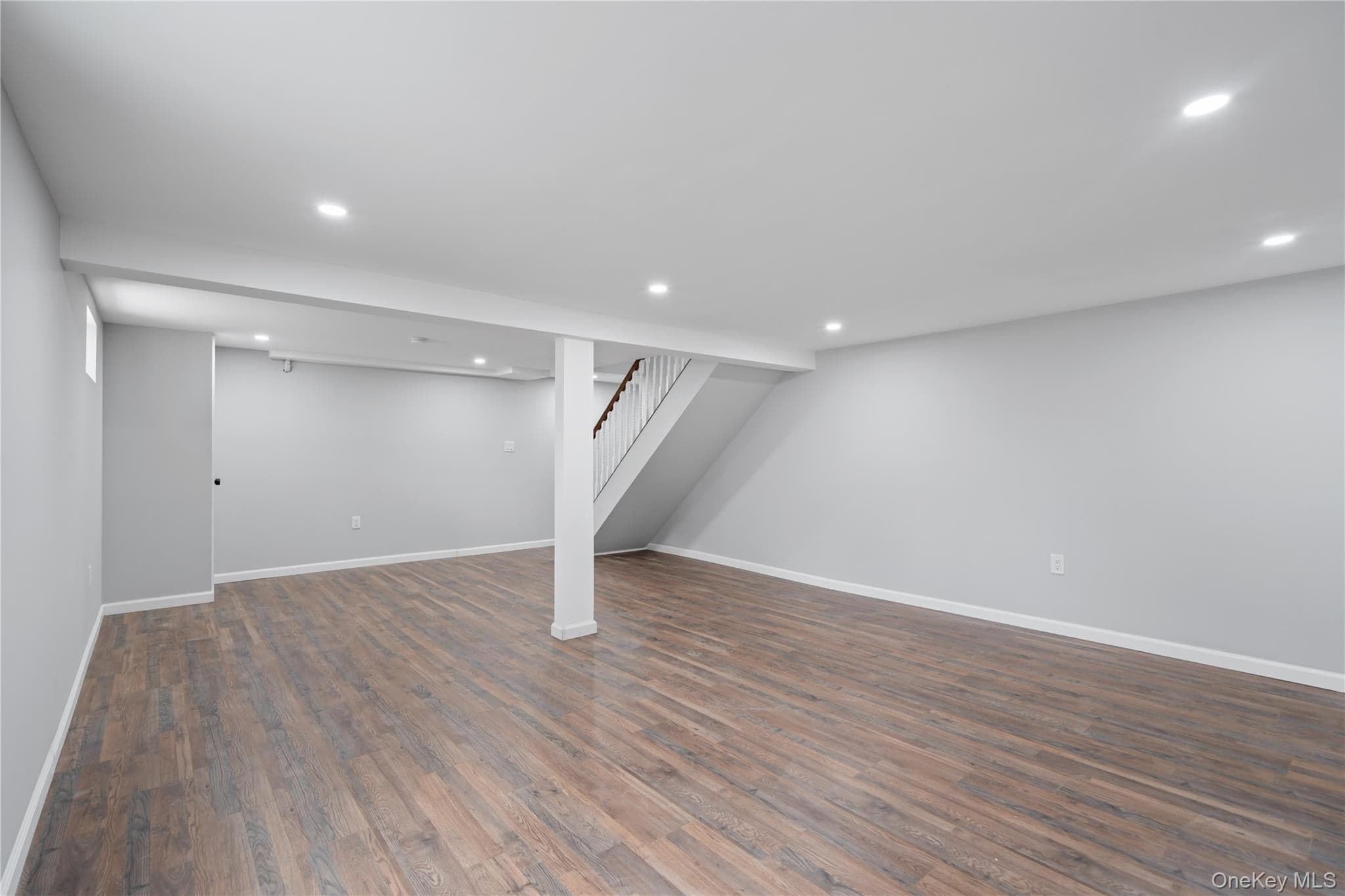 48 Cliff Avenue thumbnail 34