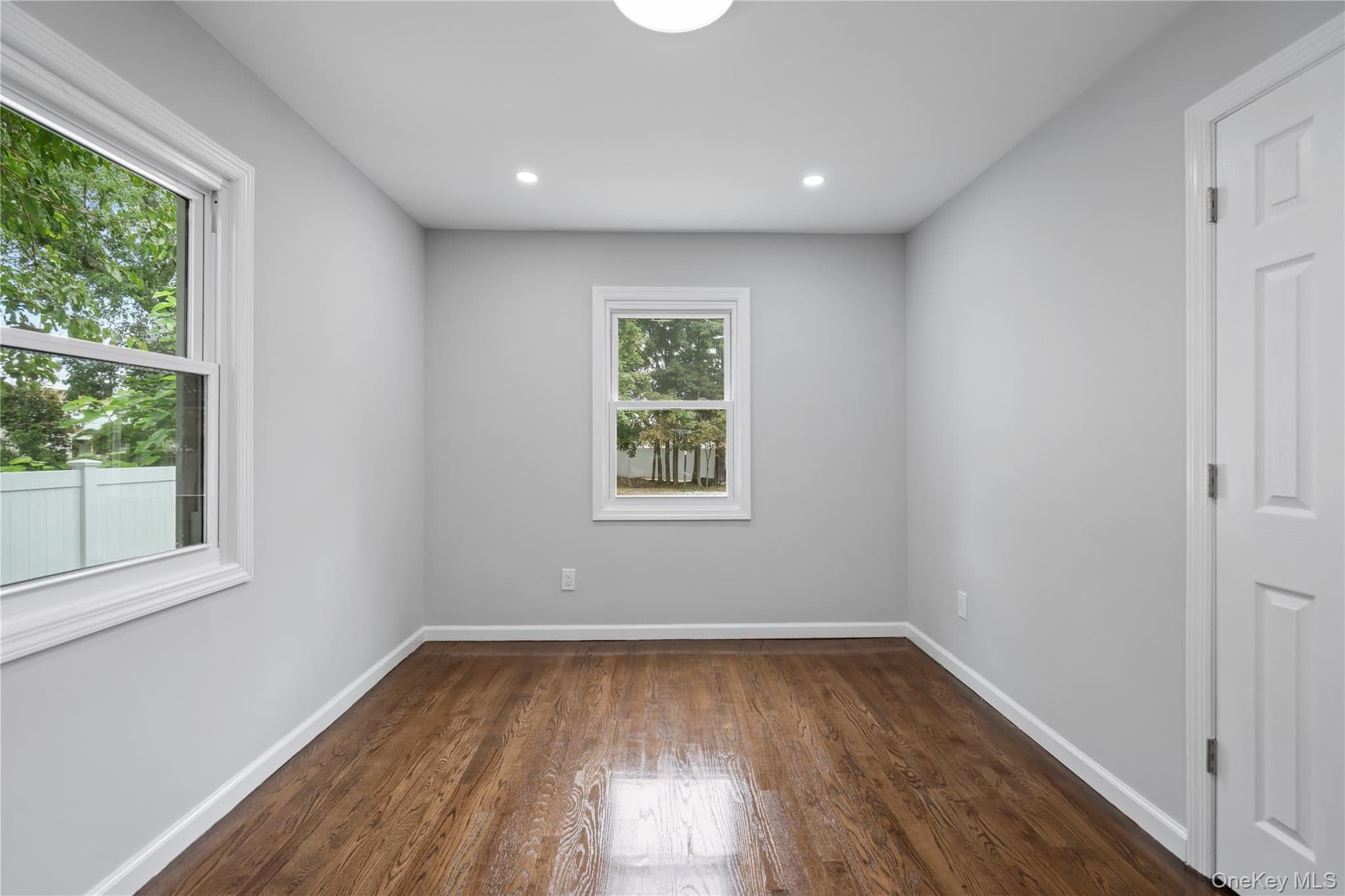 48 Cliff Avenue thumbnail 25