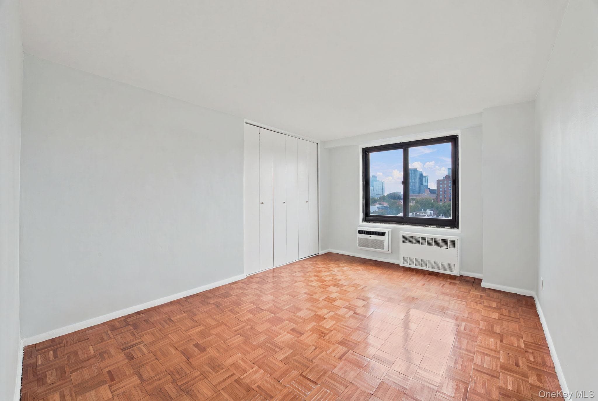 185 Hall Street Unit: 1010 thumbnail 8