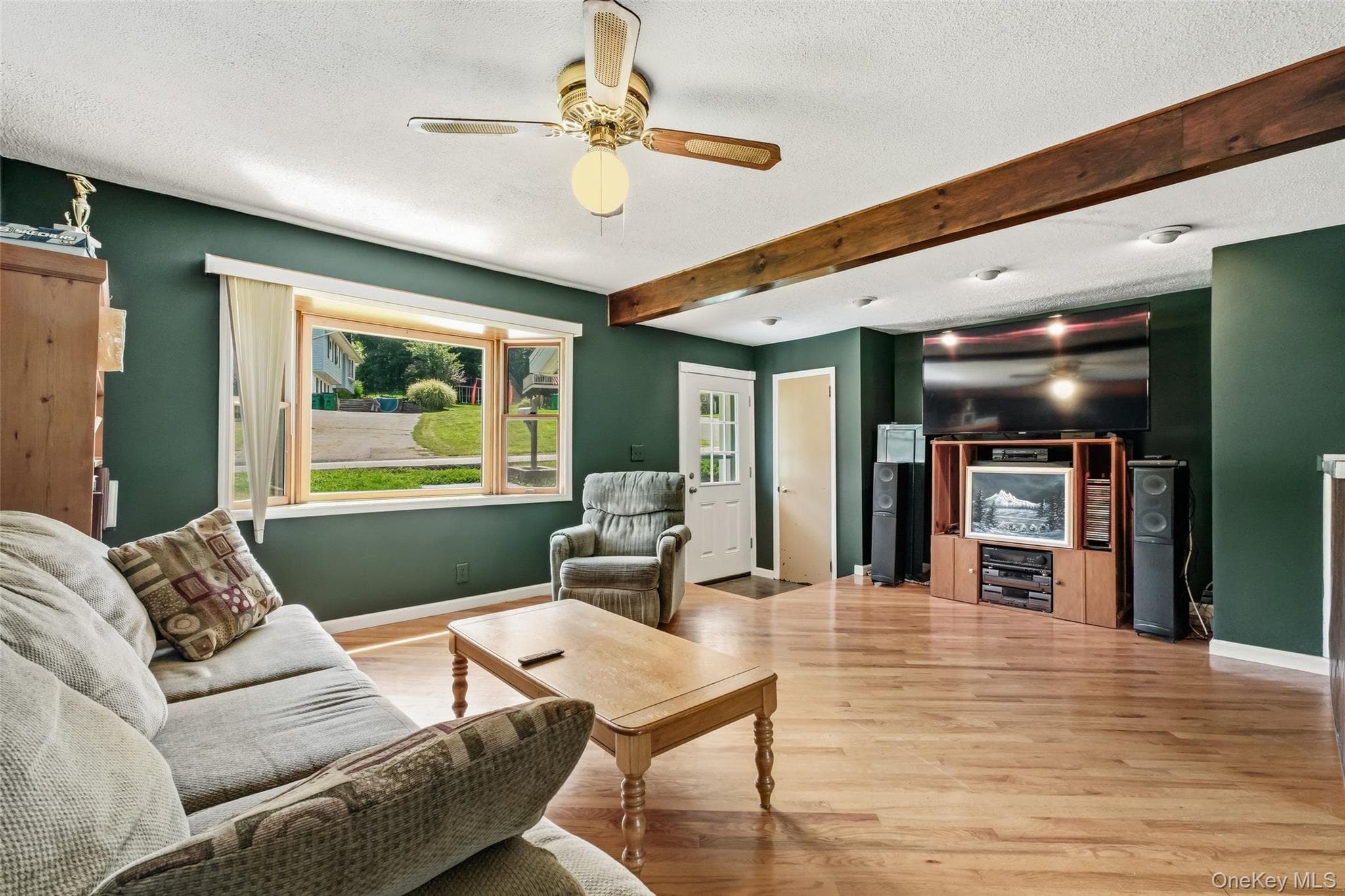 35 Willow Road thumbnail 6