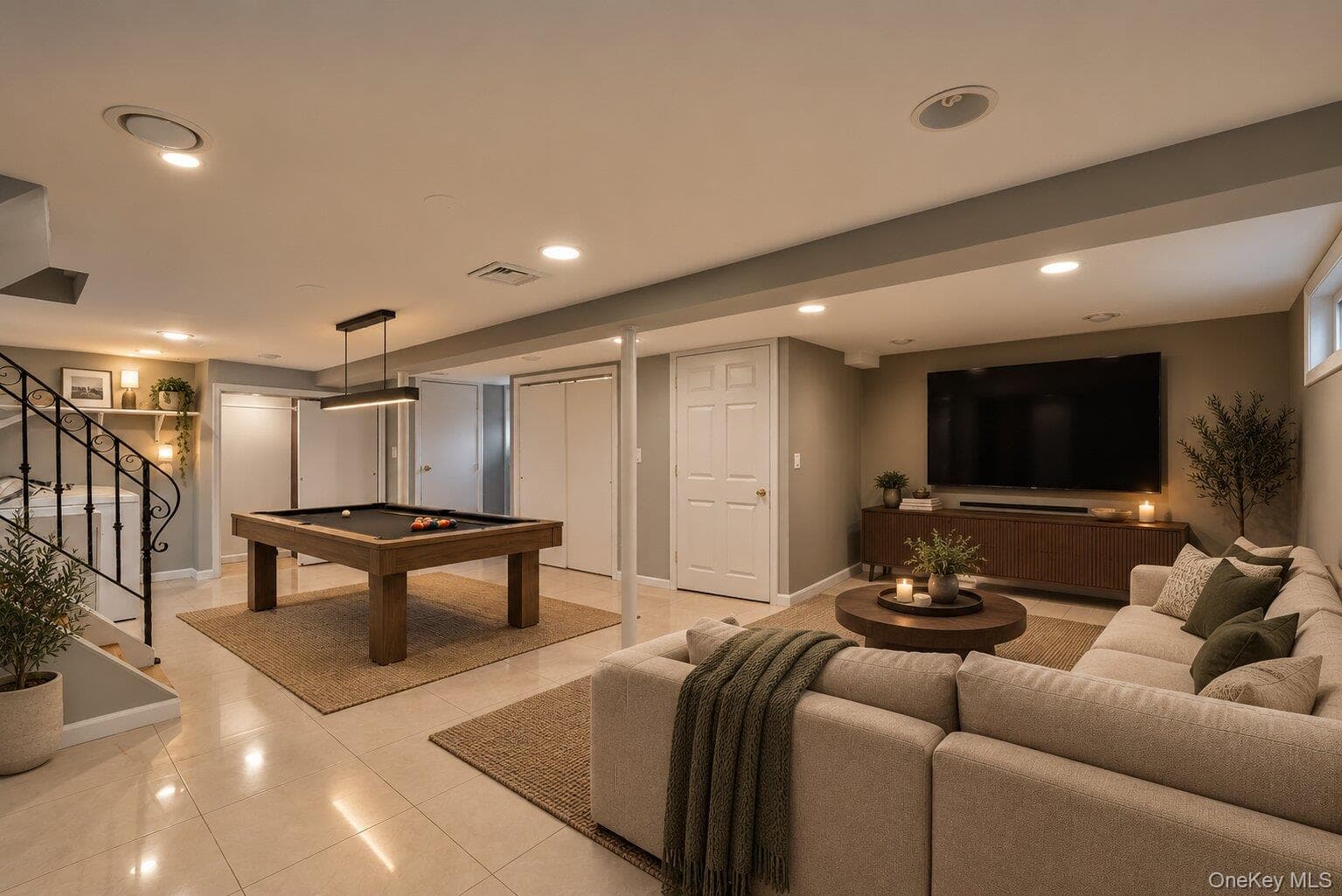 1072 Hicksville Road thumbnail 23