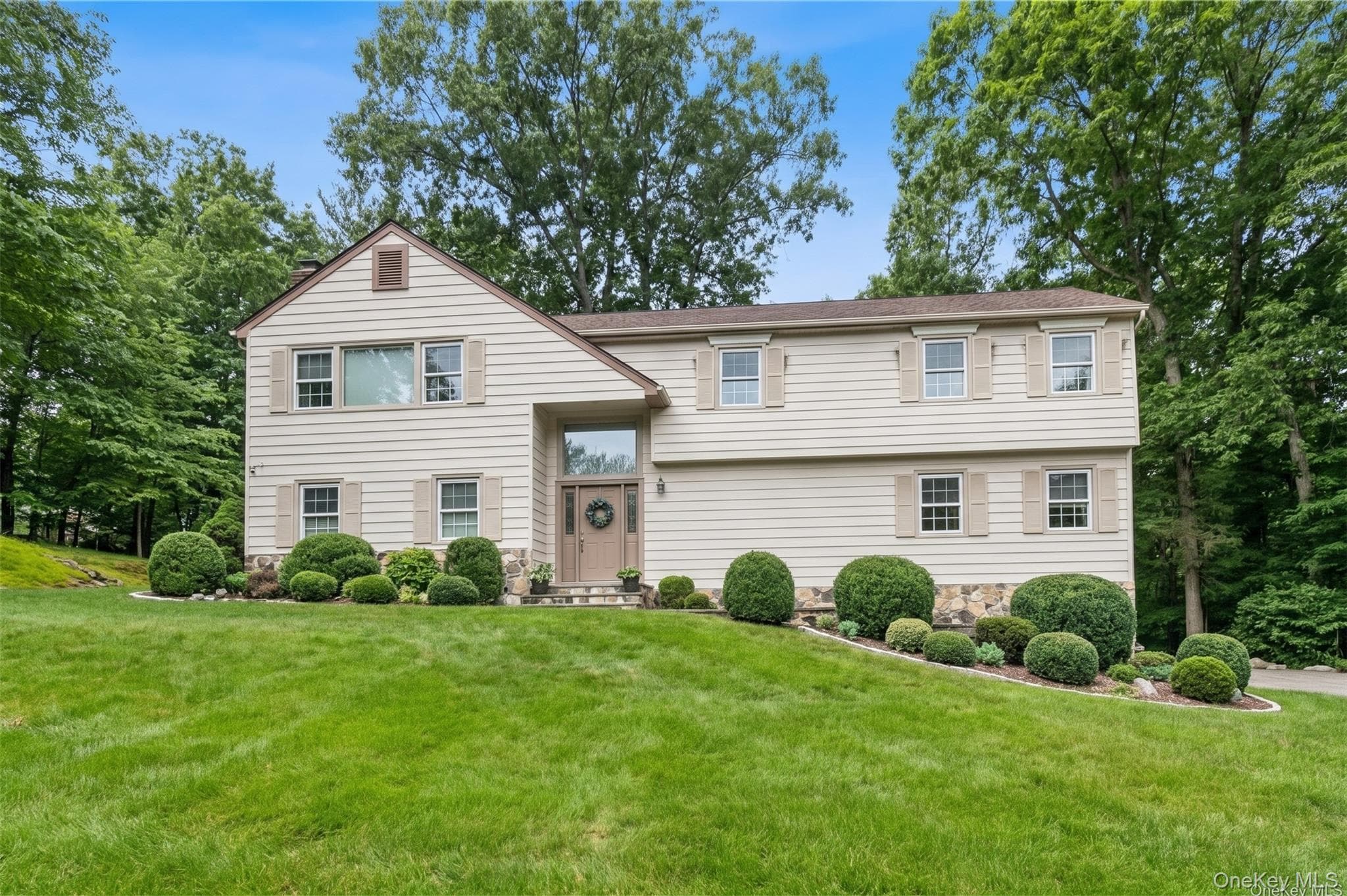 56 Holmes Lane, Bedford
