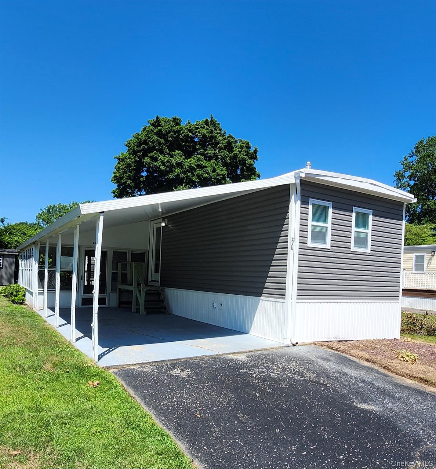 60 Valley Forge DR thumbnail 2