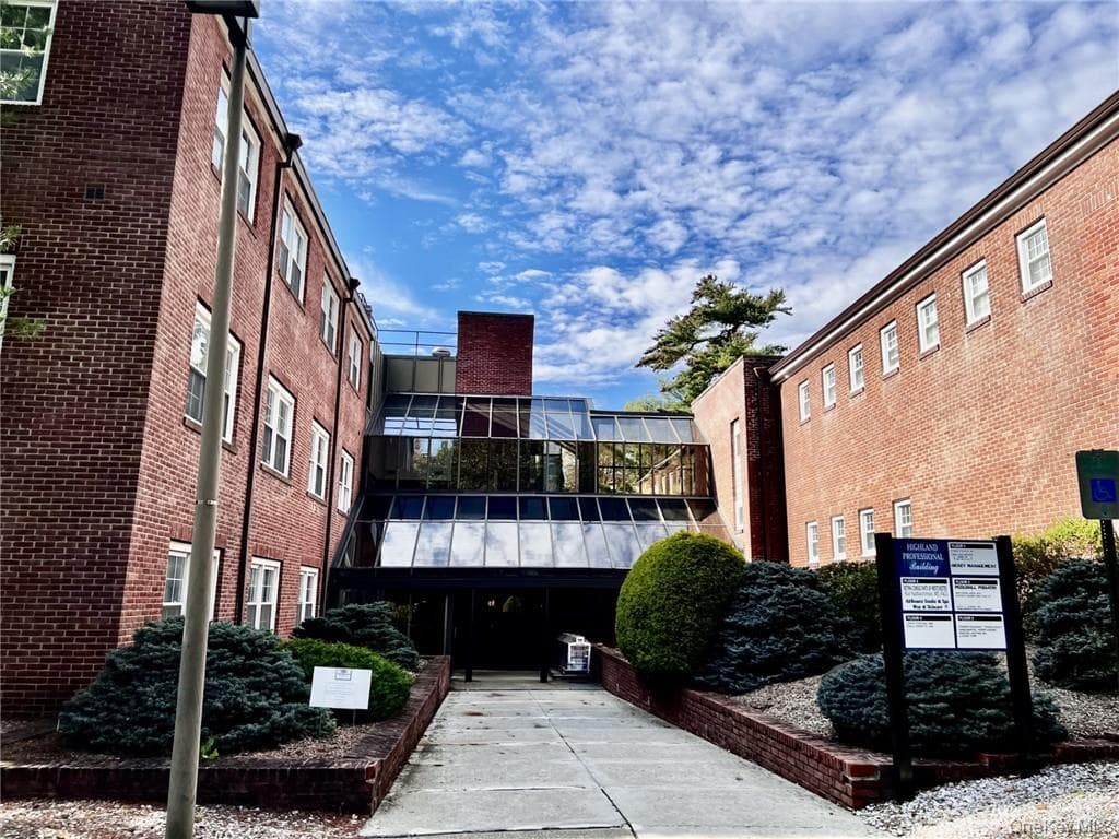 2 Stowe Road Unit: 15 thumbnail 2
