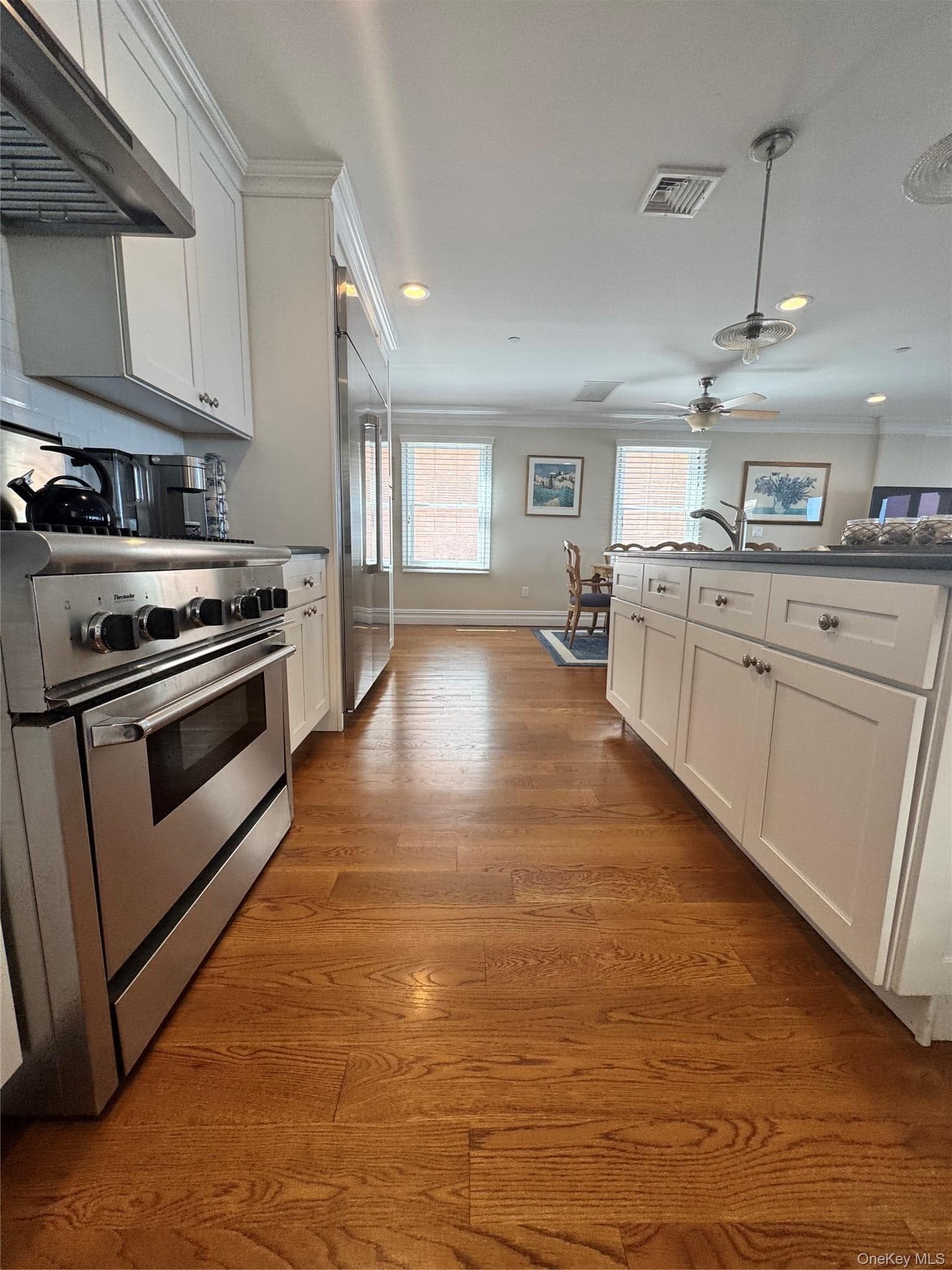 839 W Park Avenue thumbnail 9