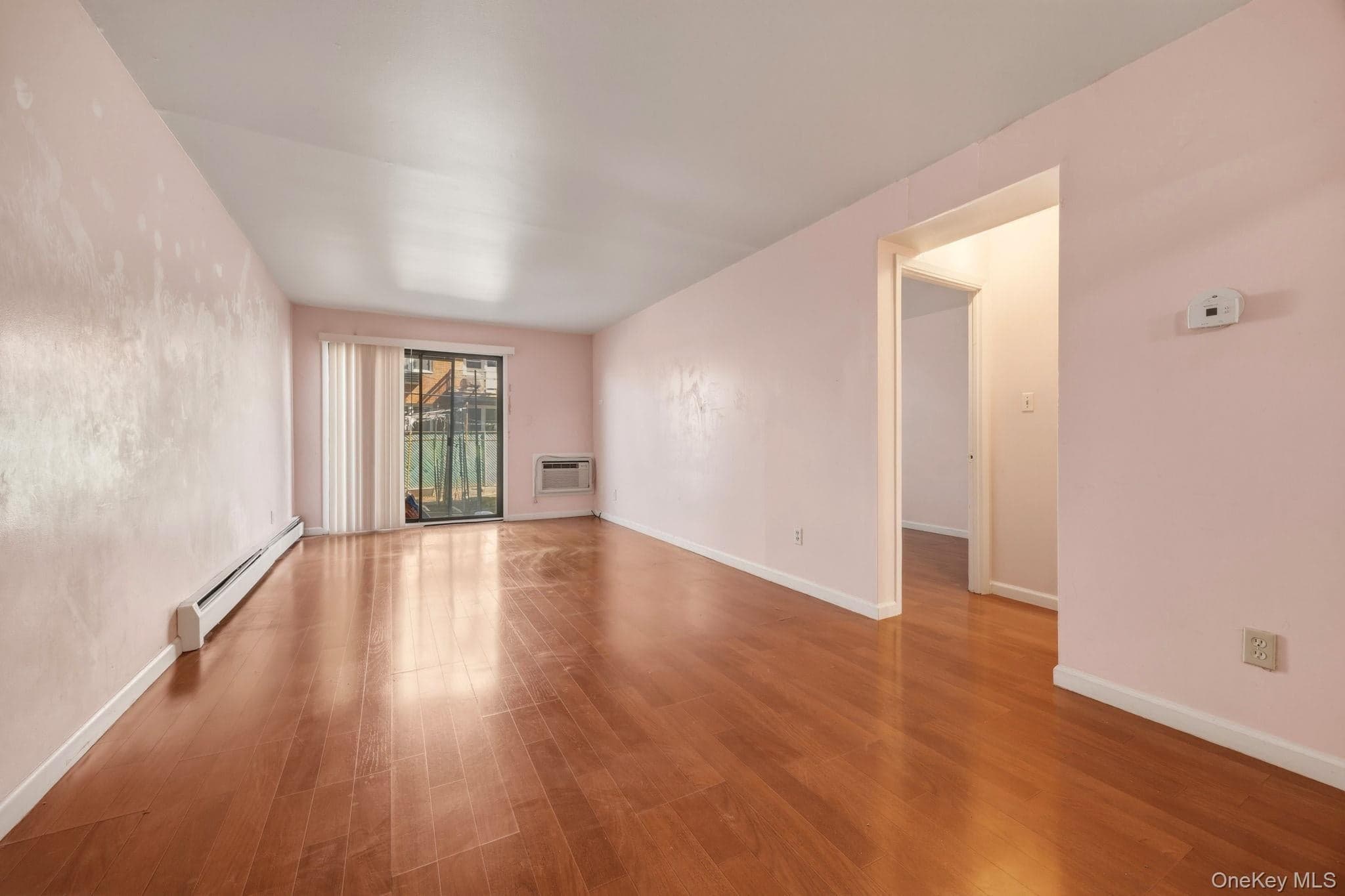 240-43 69 Avenue thumbnail 29