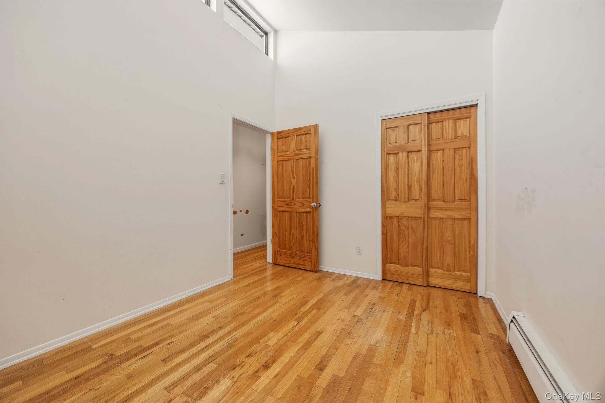 240-43 69 Avenue thumbnail 25