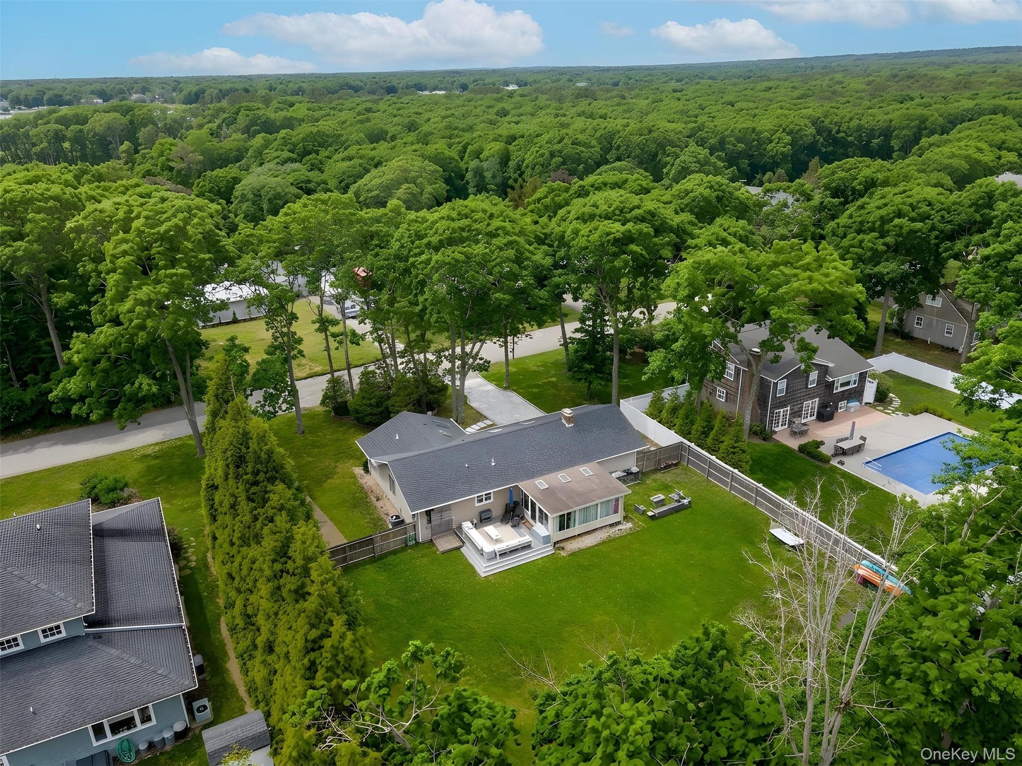 27 Canvasback Lane, East Quogue