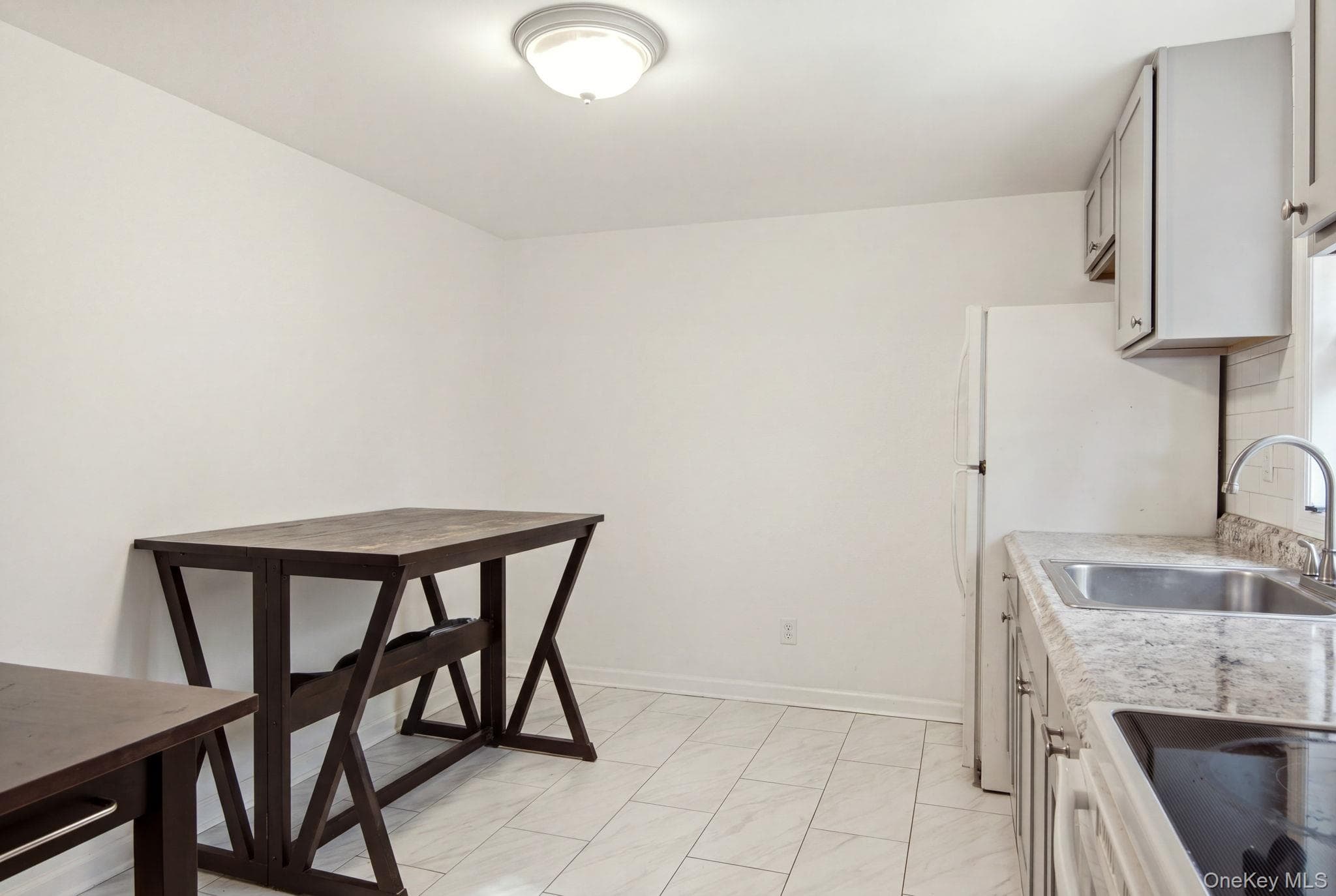 118 Liberty Street thumbnail 22