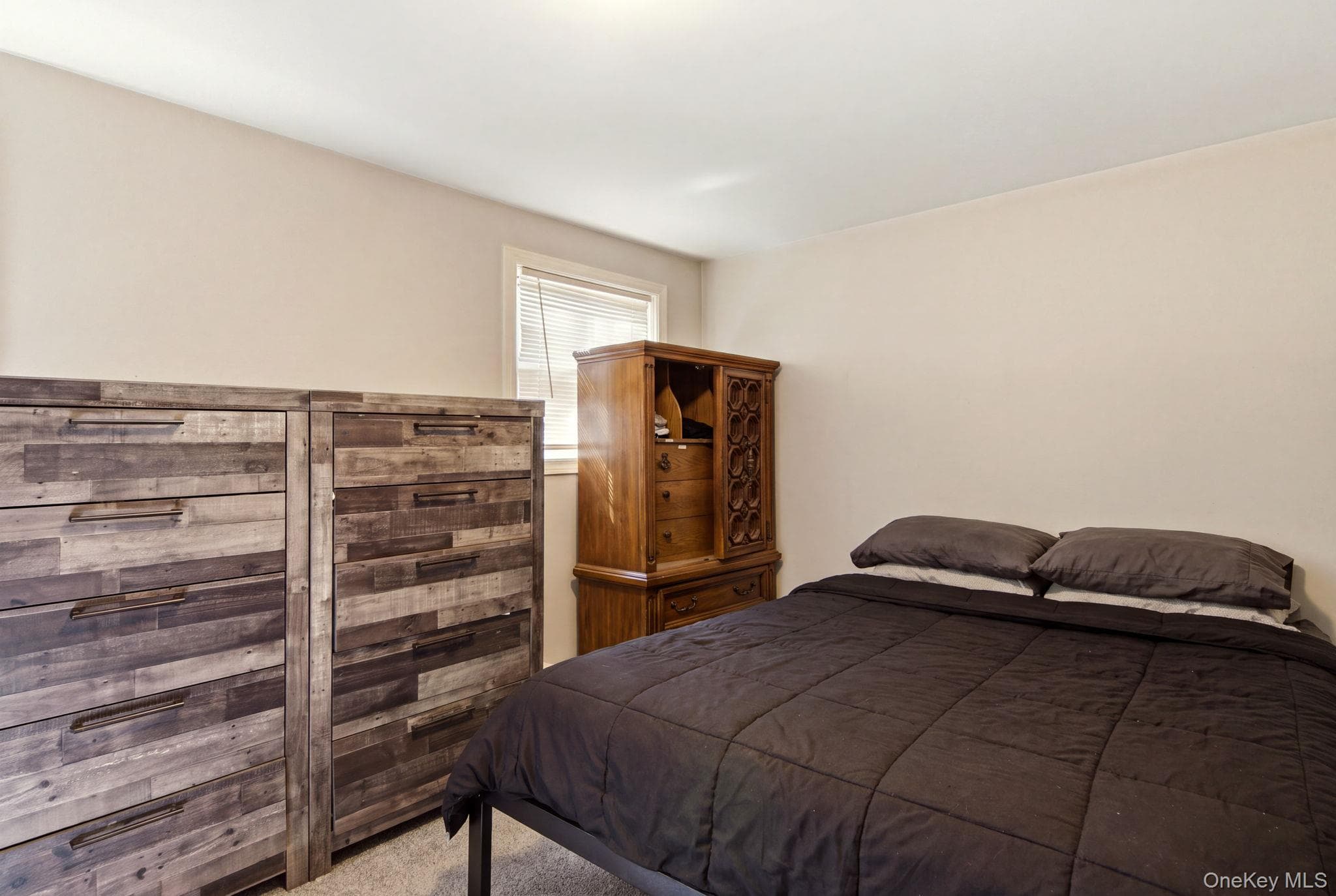 118 Liberty Street thumbnail 24
