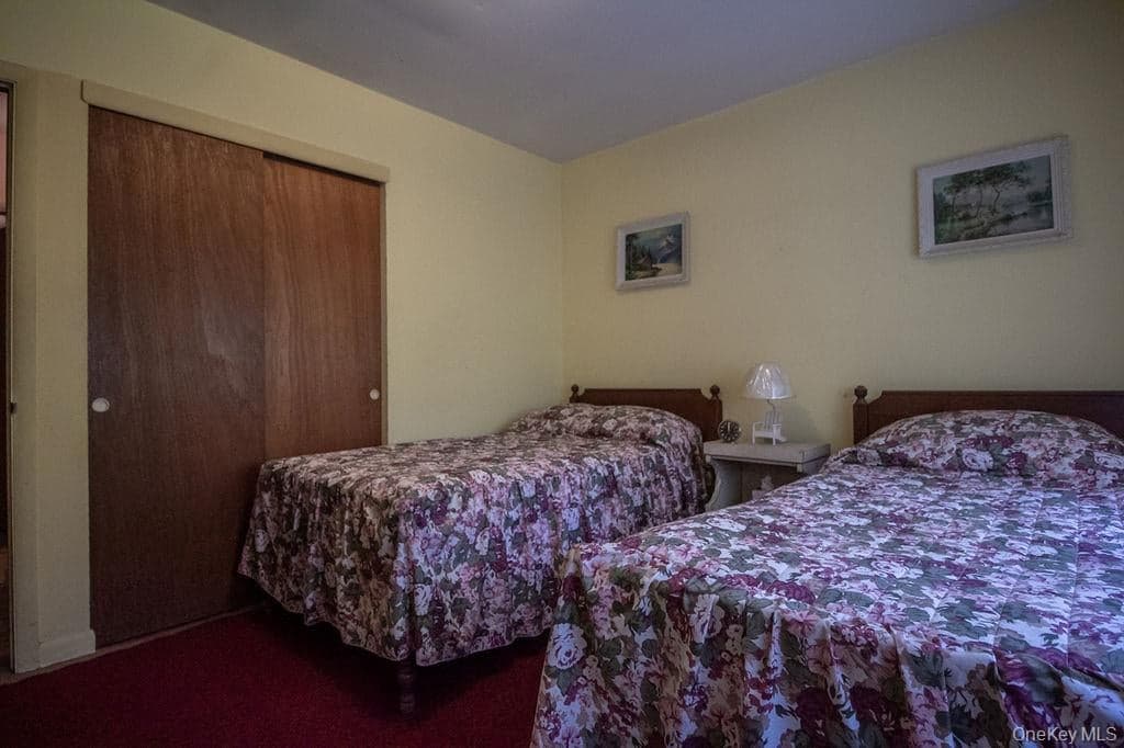 810 Ulster Heights Road thumbnail 21