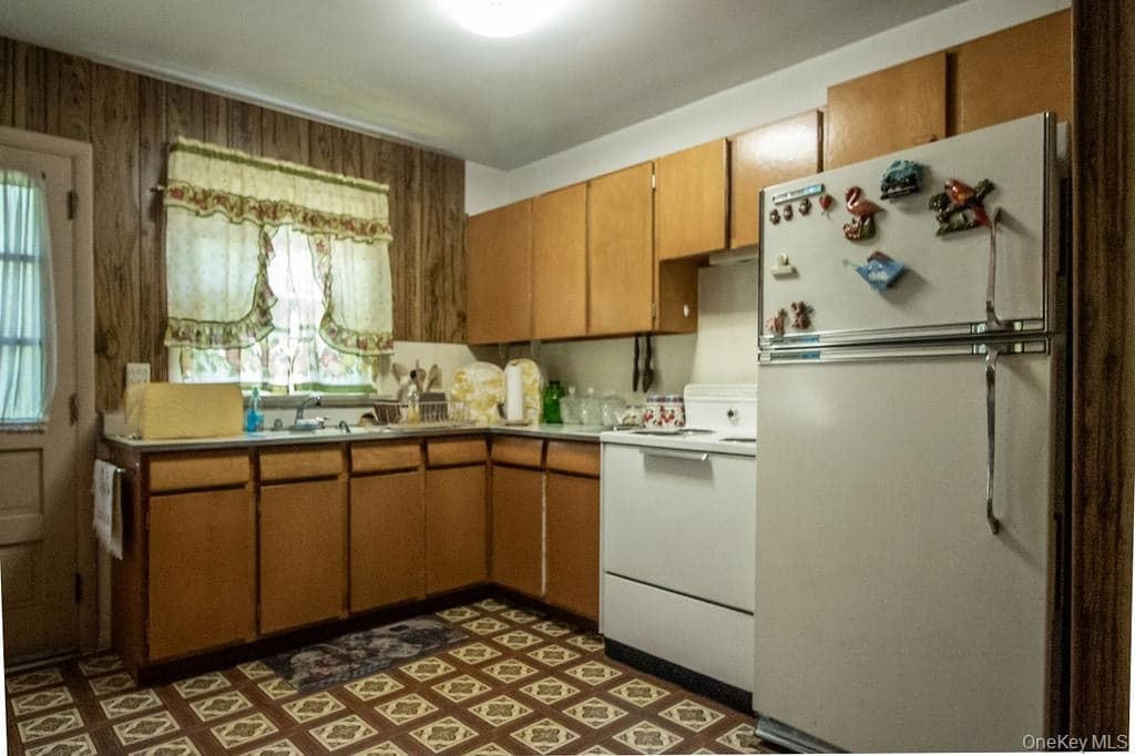 810 Ulster Heights Road thumbnail 17