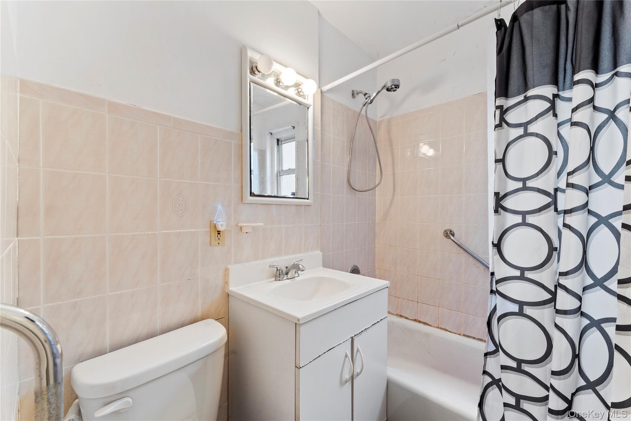 251-29 61st Avenue Unit: #719 thumbnail 15