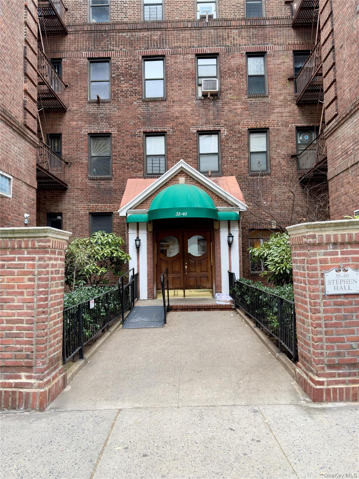 35-40 82 Street Unit: 6C thumbnail 2