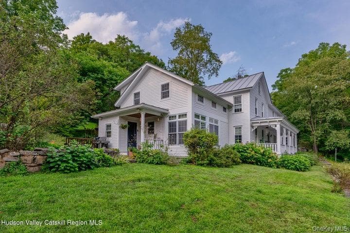 583 Swartekill Road, New Paltz