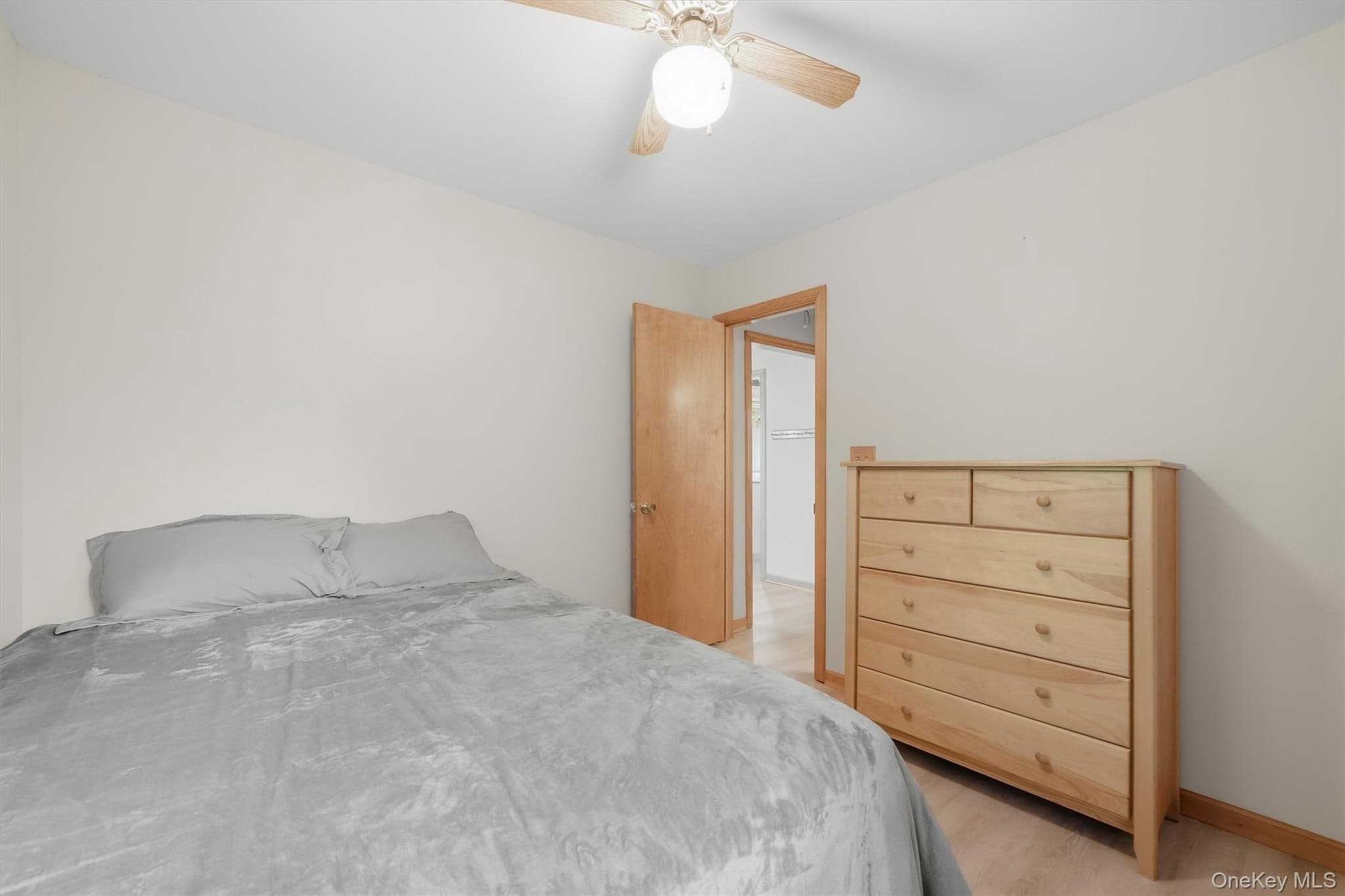 47 Orchard Lake Drive thumbnail 10