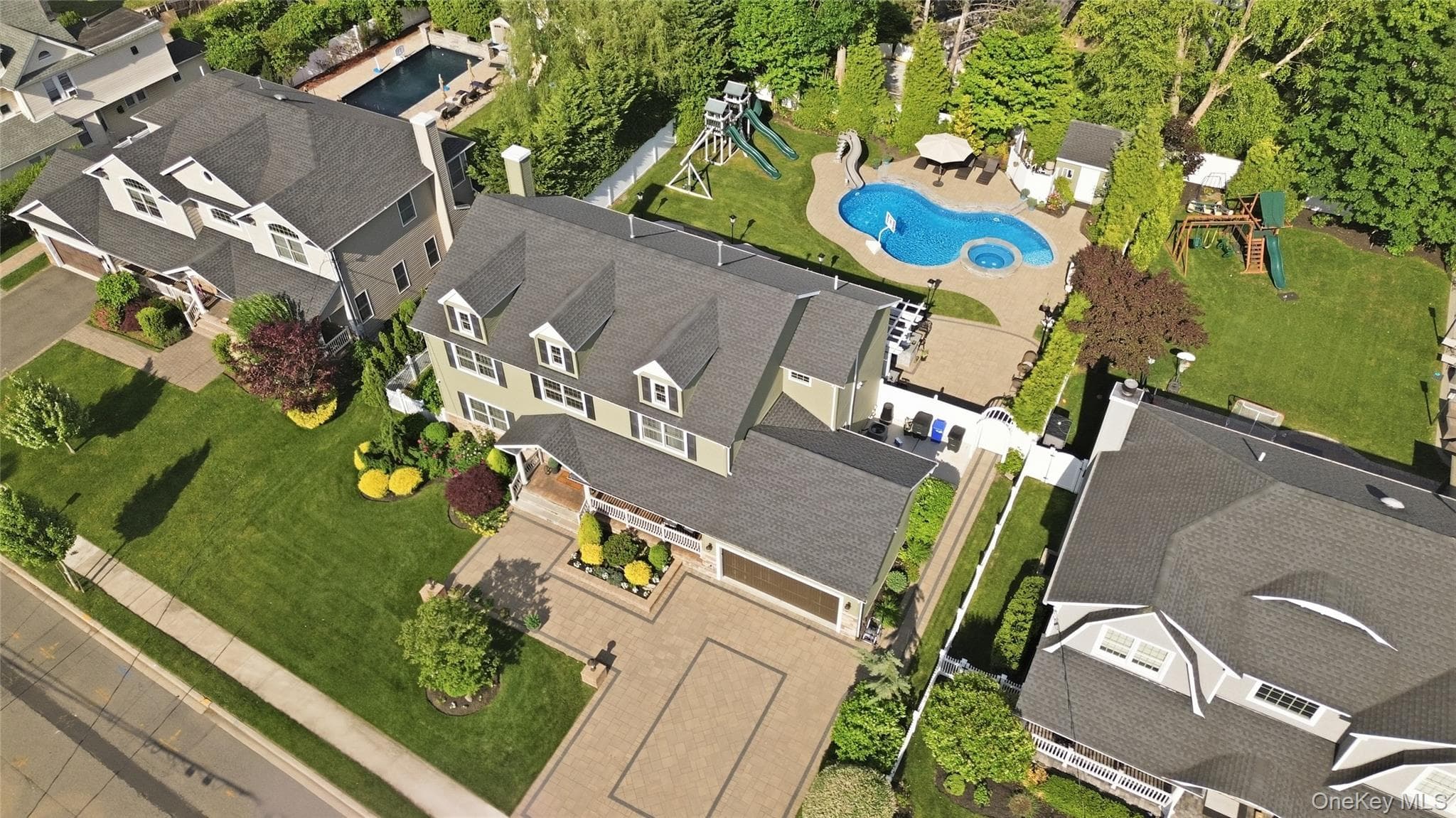 27 Davison Place thumbnail 6