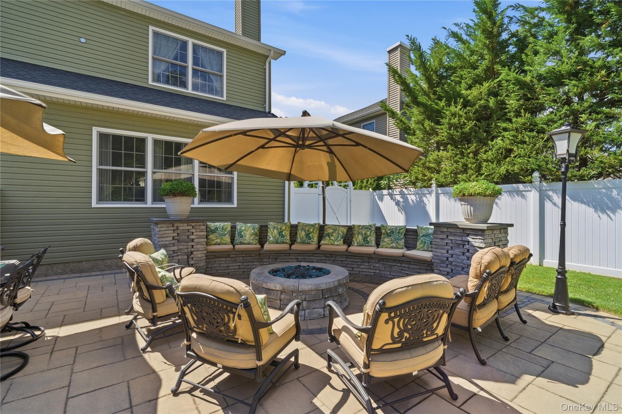 27 Davison Place thumbnail 35