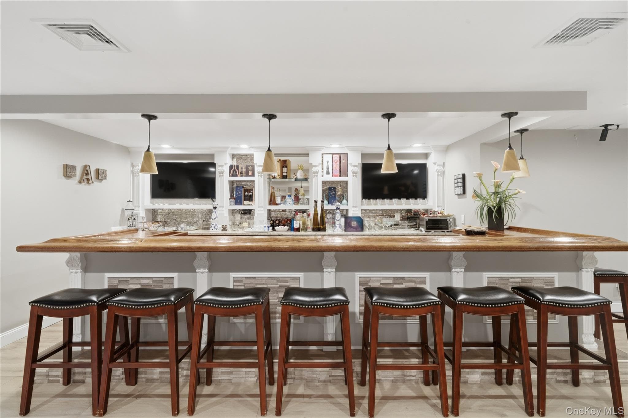 27 Davison Place thumbnail 30