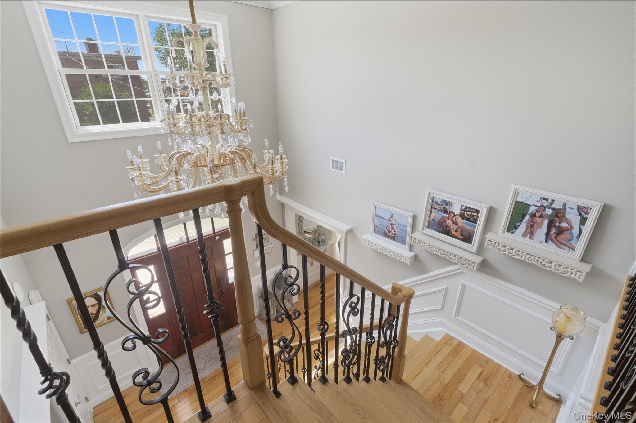27 Davison Place thumbnail 11