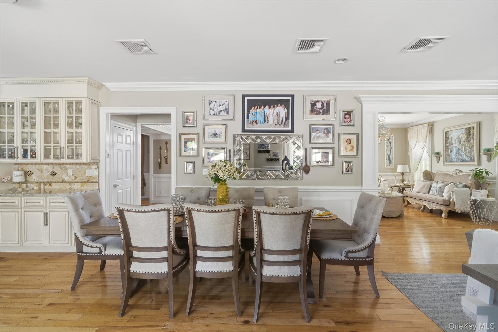 27 Davison Place thumbnail 20