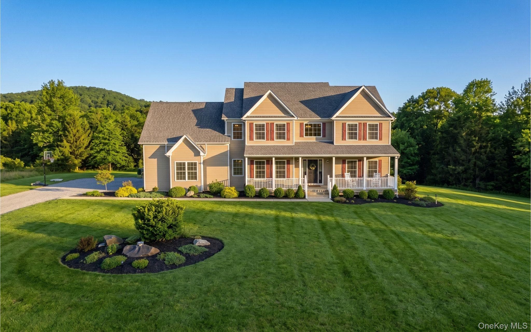 20 Mountainside Drive photo 1