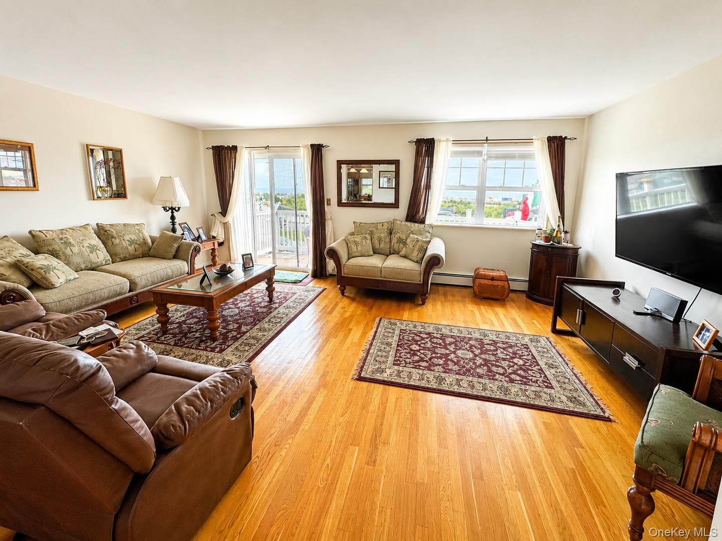 9508 Shore Front Parkway thumbnail 5