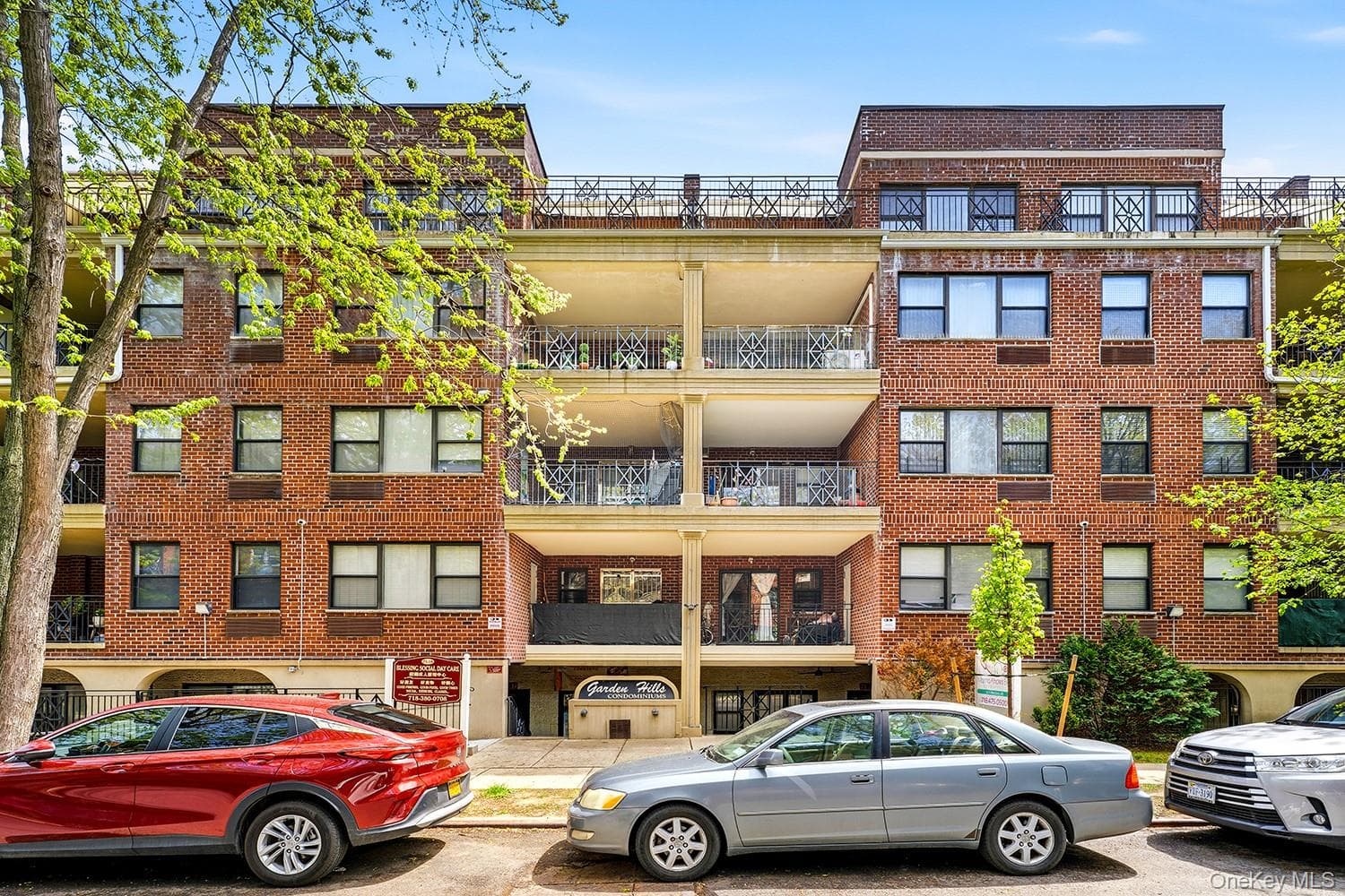 7119 162nd Street Unit: 2I, Fresh Meadows
