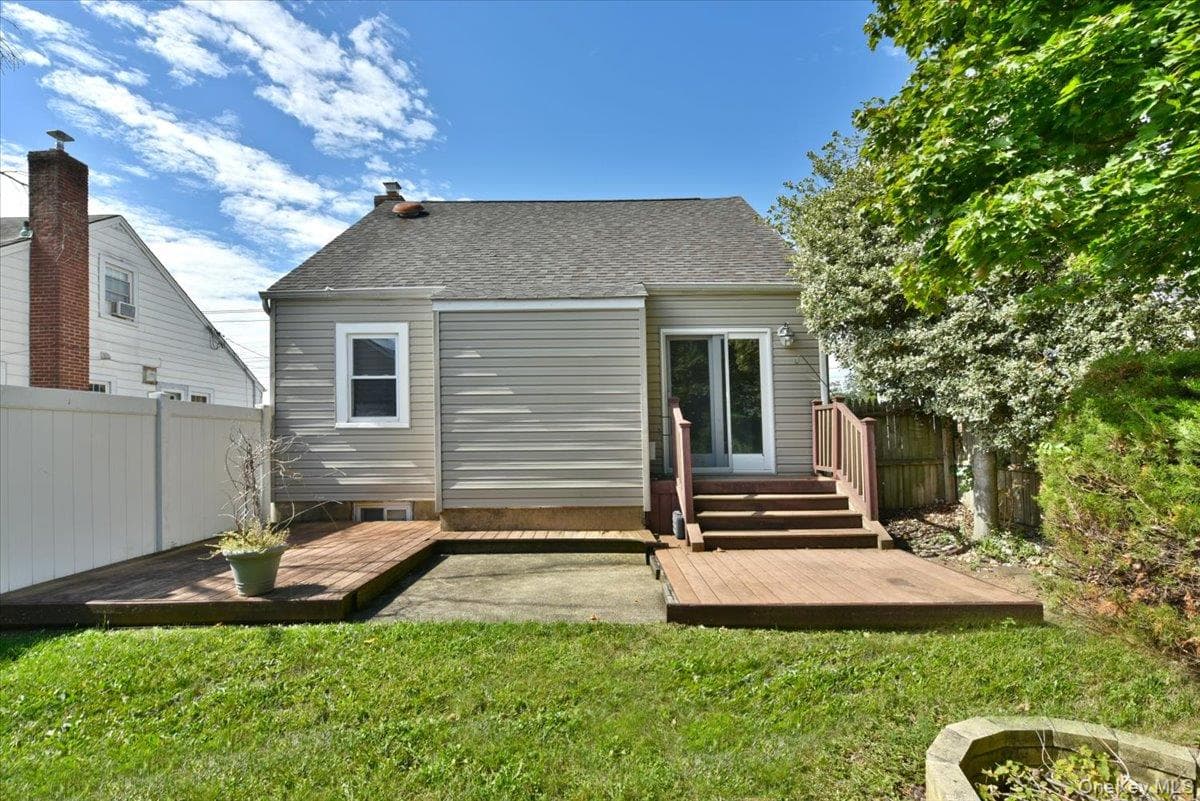 413 Stewart Avenue thumbnail 21