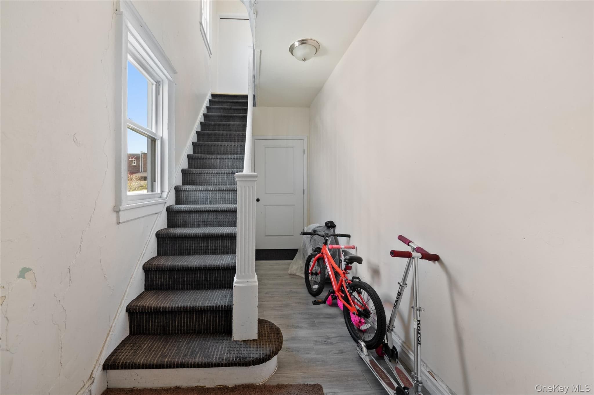 2710 Lurting Avenue thumbnail 37