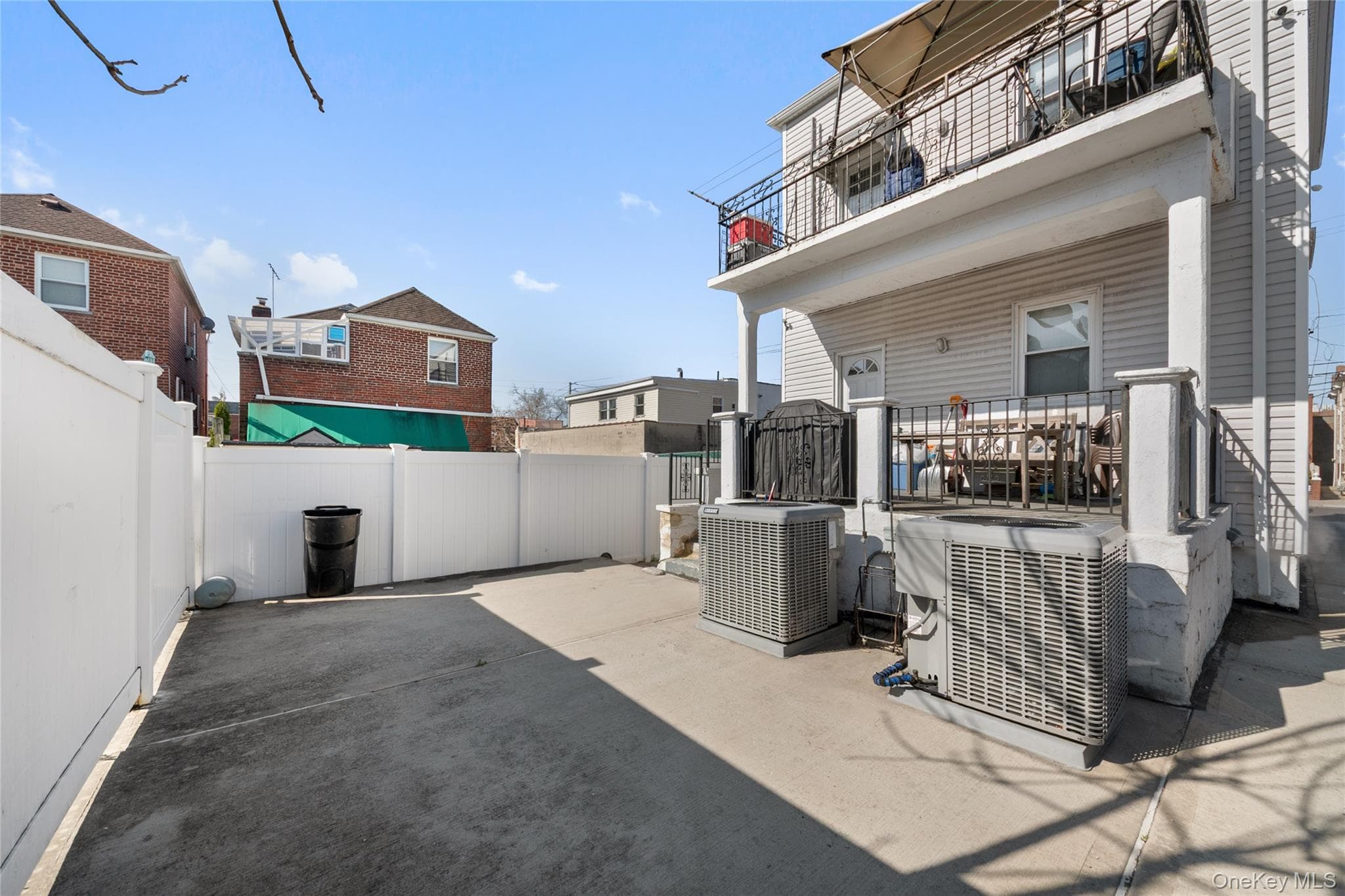 2710 Lurting Avenue thumbnail 20