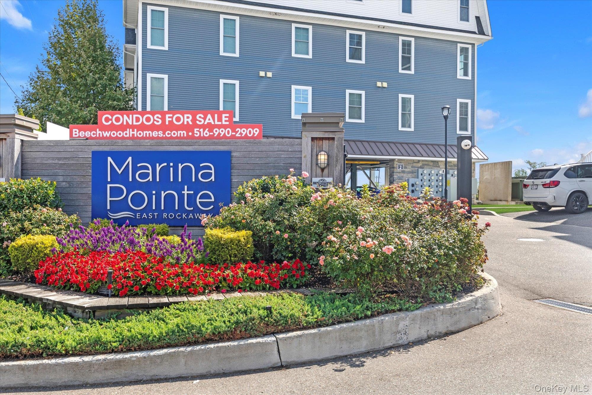 214 Marina Pointe Drive Unit: 214, East Rockaway