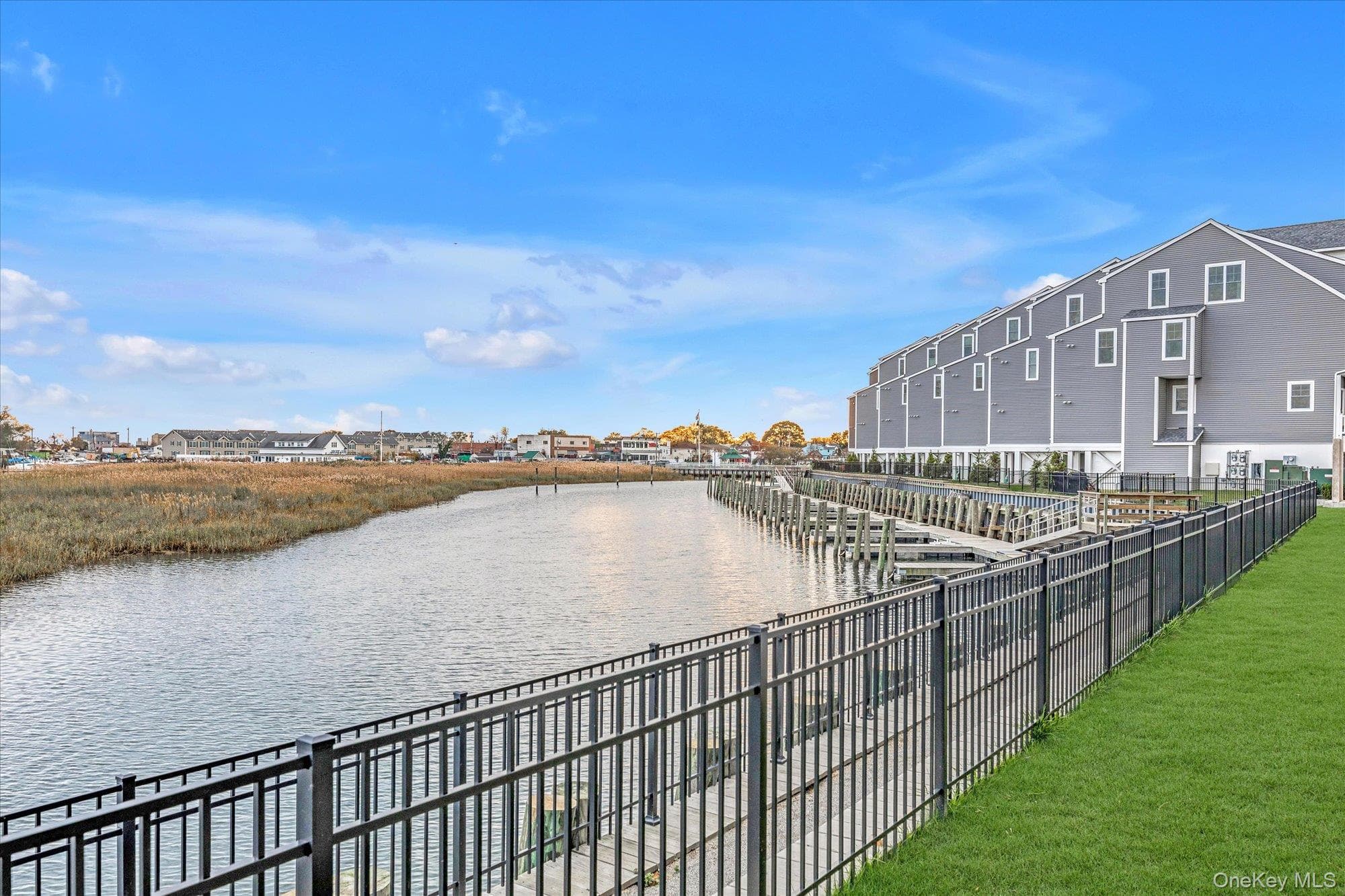 214 Marina Pointe Drive Unit: 214 thumbnail 16