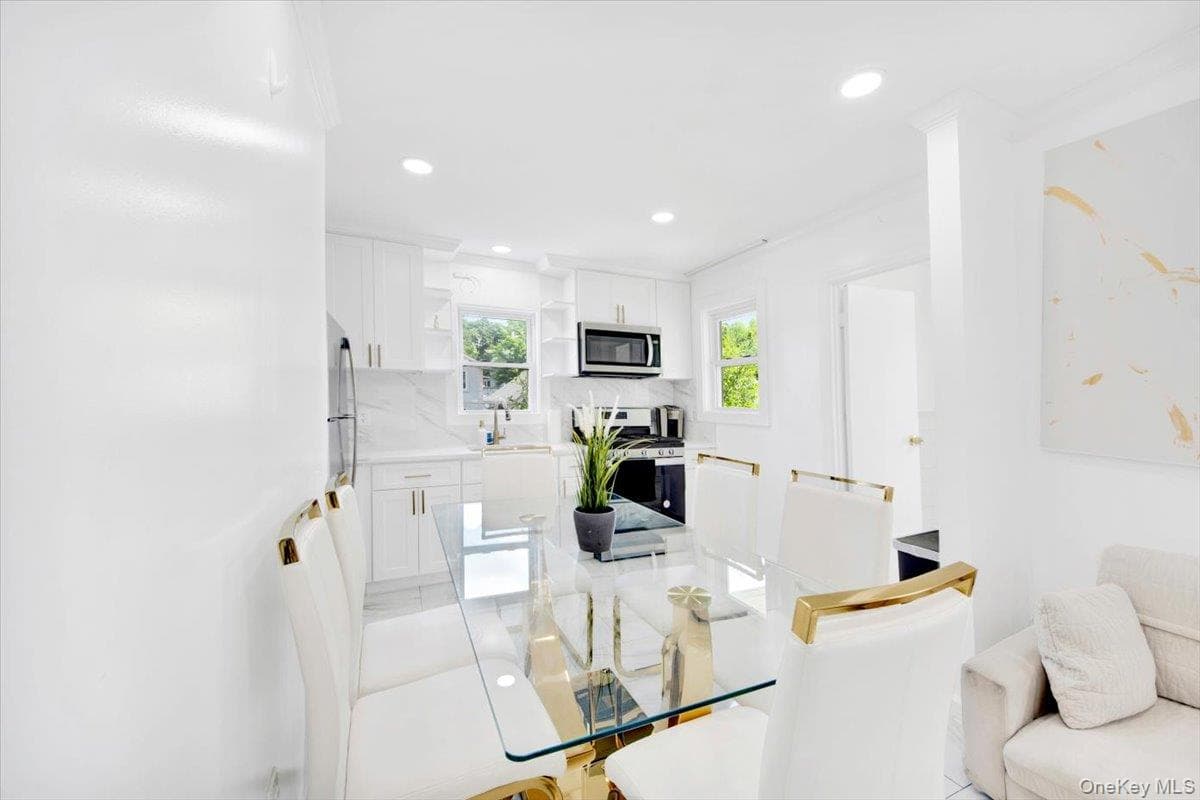 232 Jessamine Avenue thumbnail 3