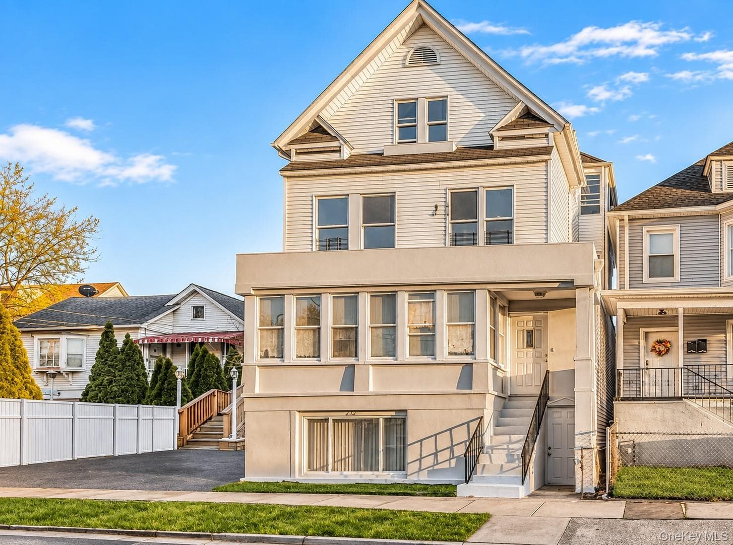 232 Jessamine Avenue thumbnail 2