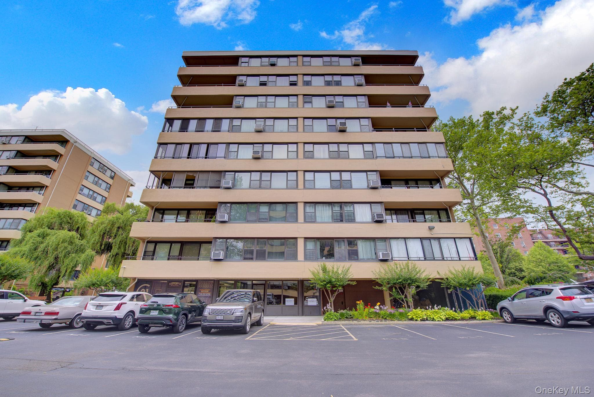 166-10 Powells Cove Boulevard Unit: 2C thumbnail 2