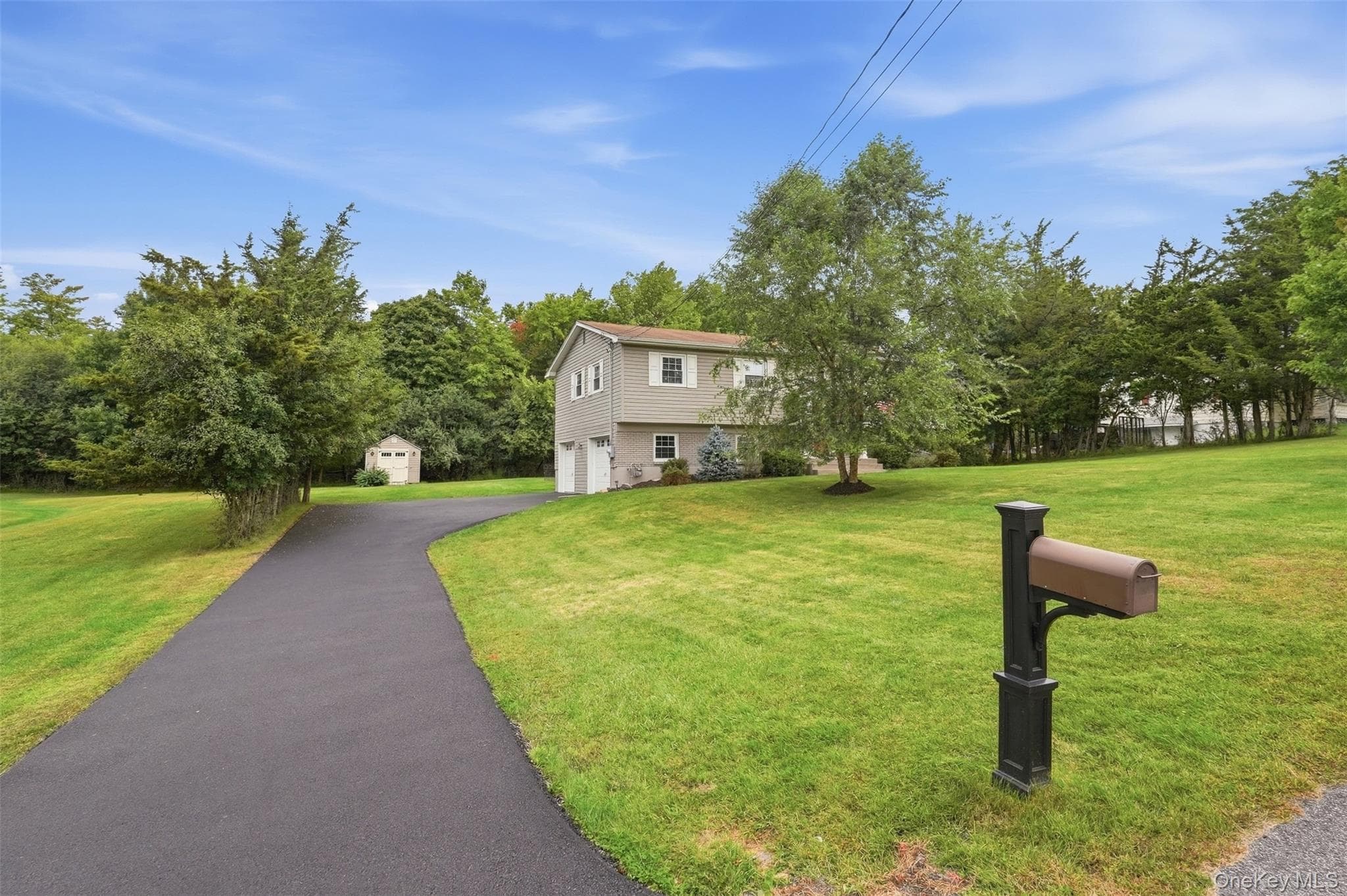 17 High Hill Avenue thumbnail 2