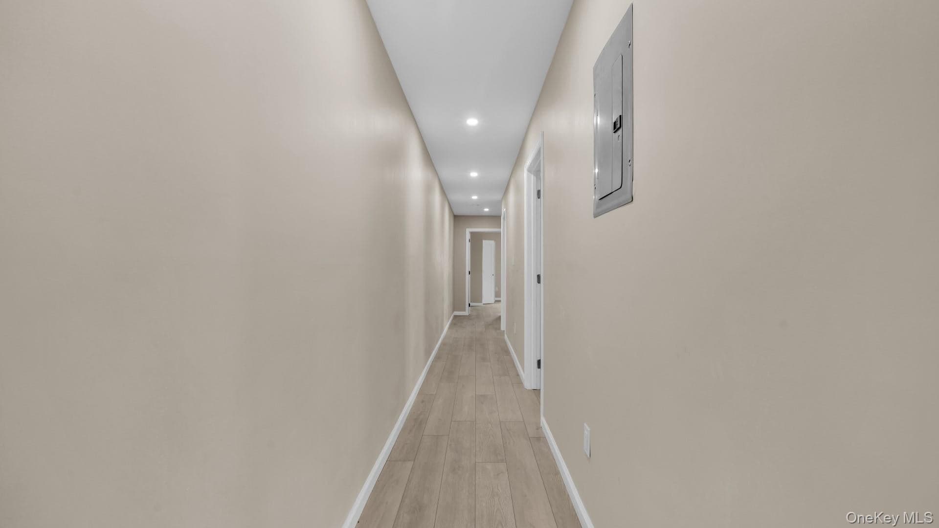 955 E 229th Street thumbnail 25