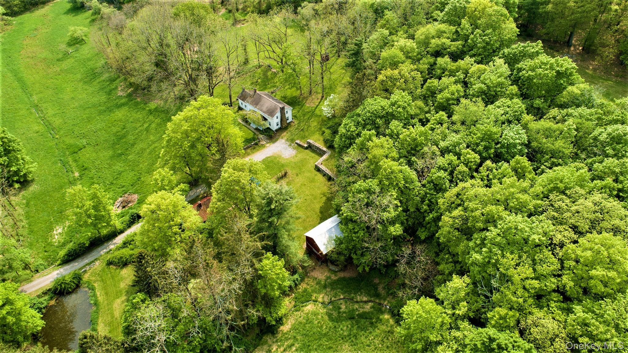 303 Hicks Hill Road thumbnail 10