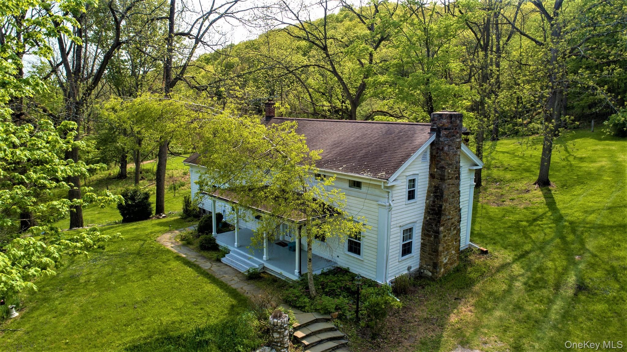 303 Hicks Hill Road thumbnail 11
