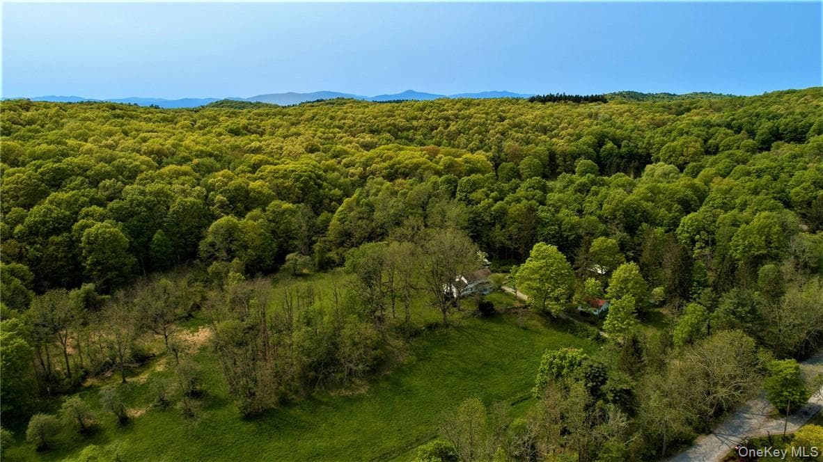 303 Hicks Hill Road, Stanfordville