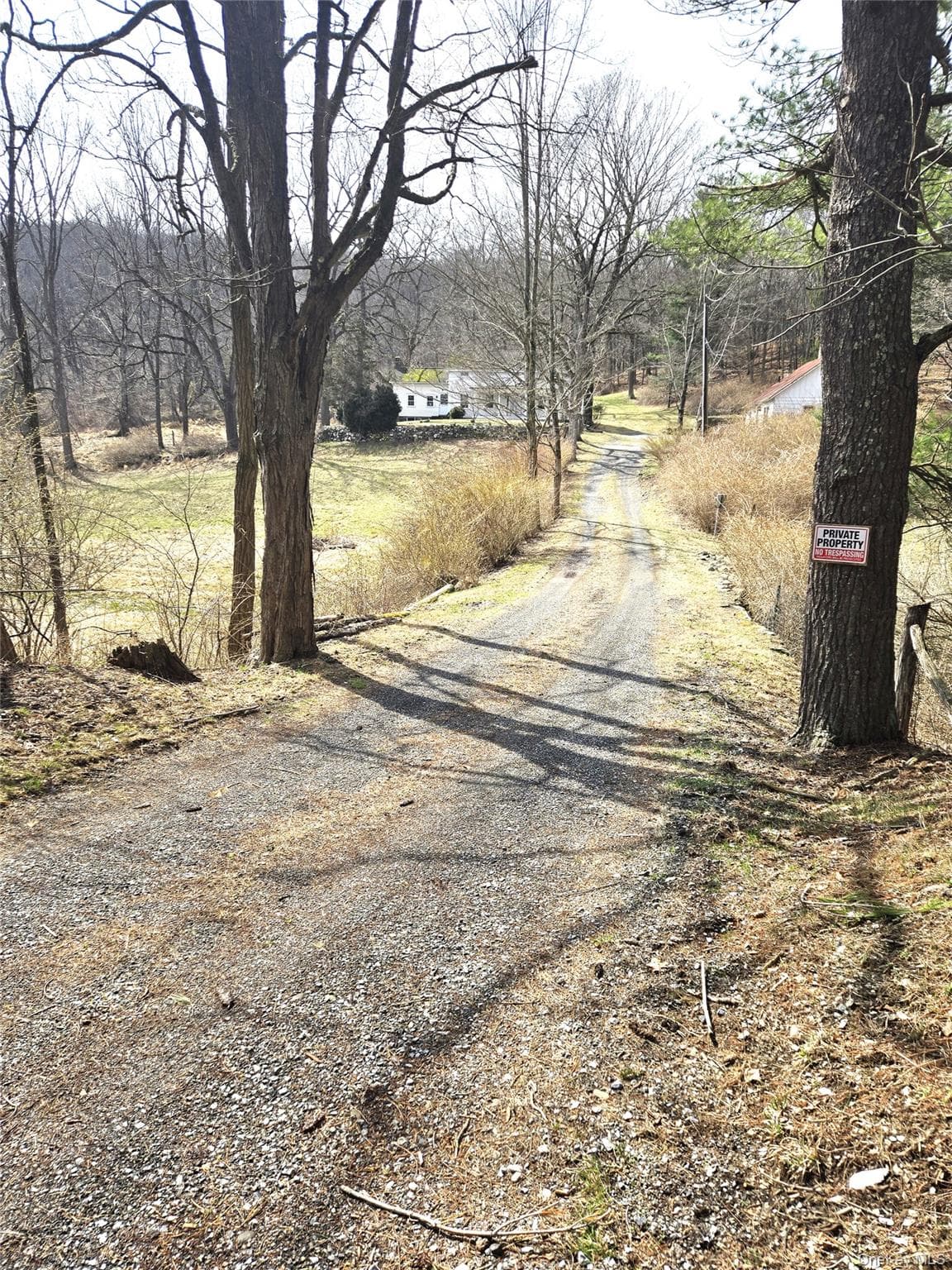 303 Hicks Hill Road thumbnail 42