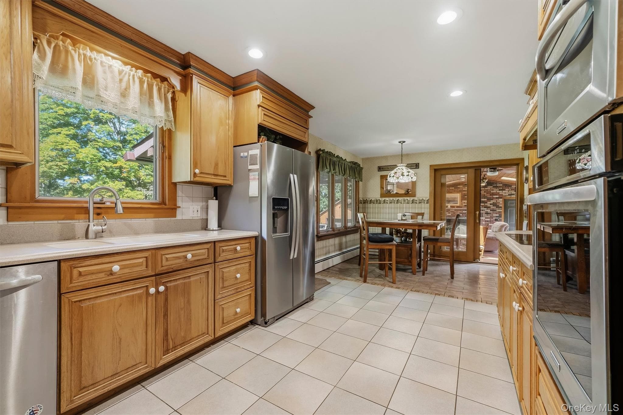 379 Neversink Drive thumbnail 2