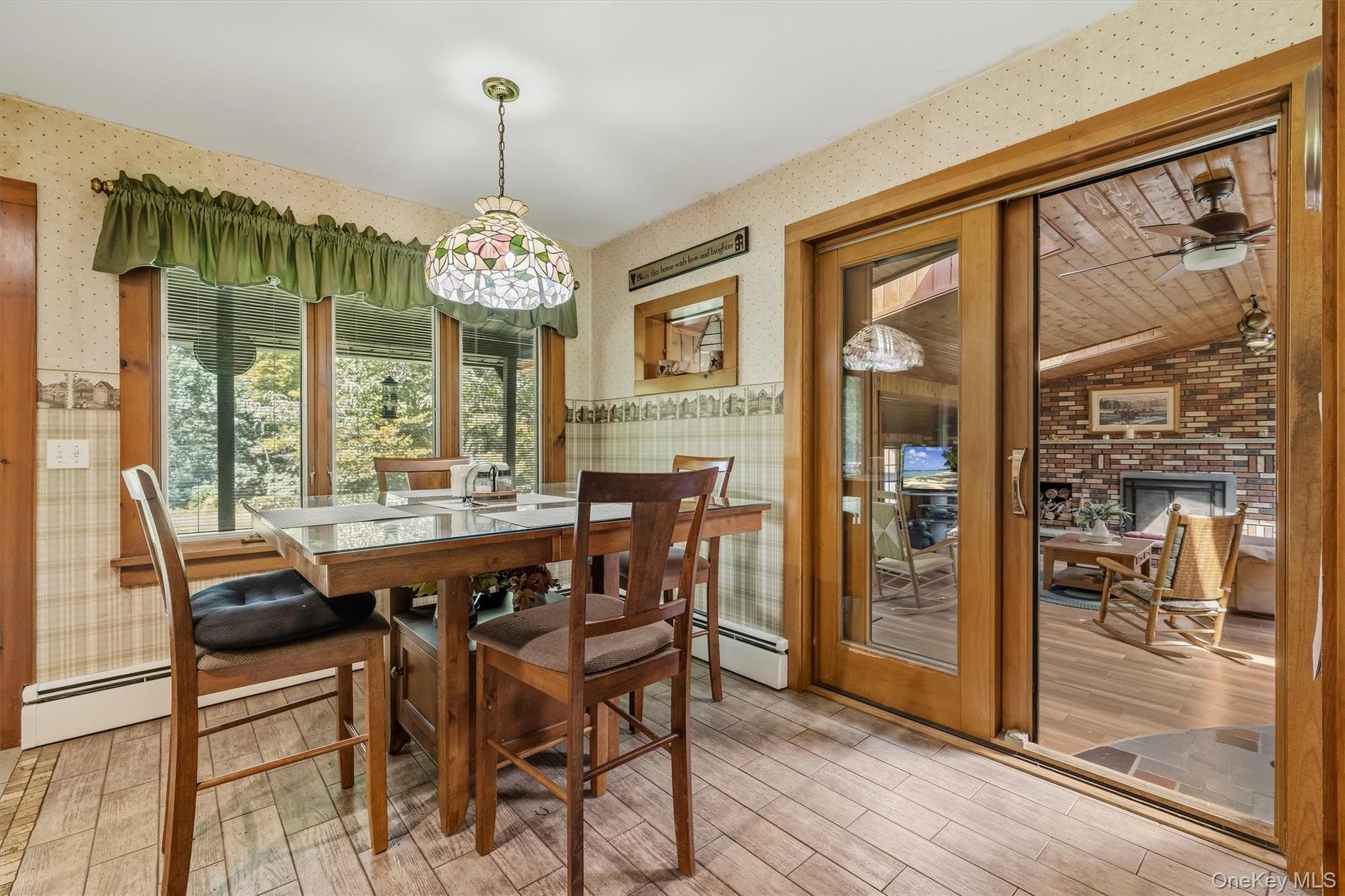379 Neversink Drive thumbnail 8