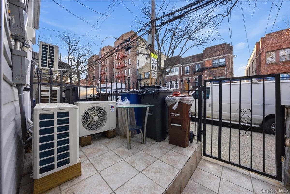 1268 Findlay Avenue thumbnail 27