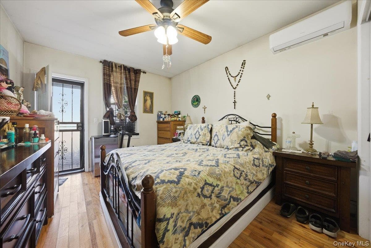 1268 Findlay Avenue thumbnail 12